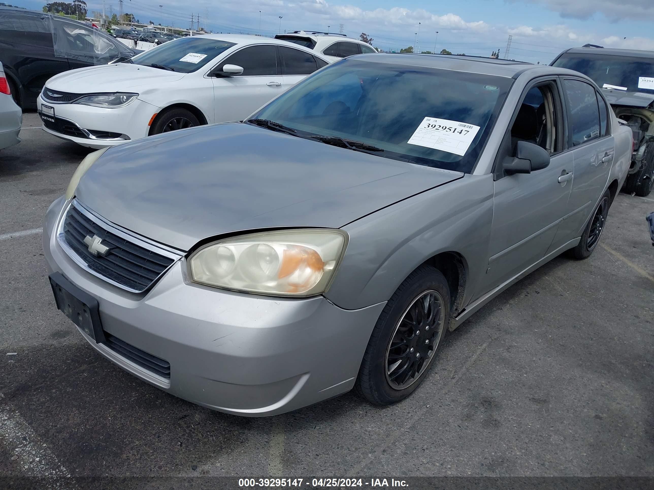 Photo 1 VIN: 1G1ZT58N98F137158 - CHEVROLET MALIBU 