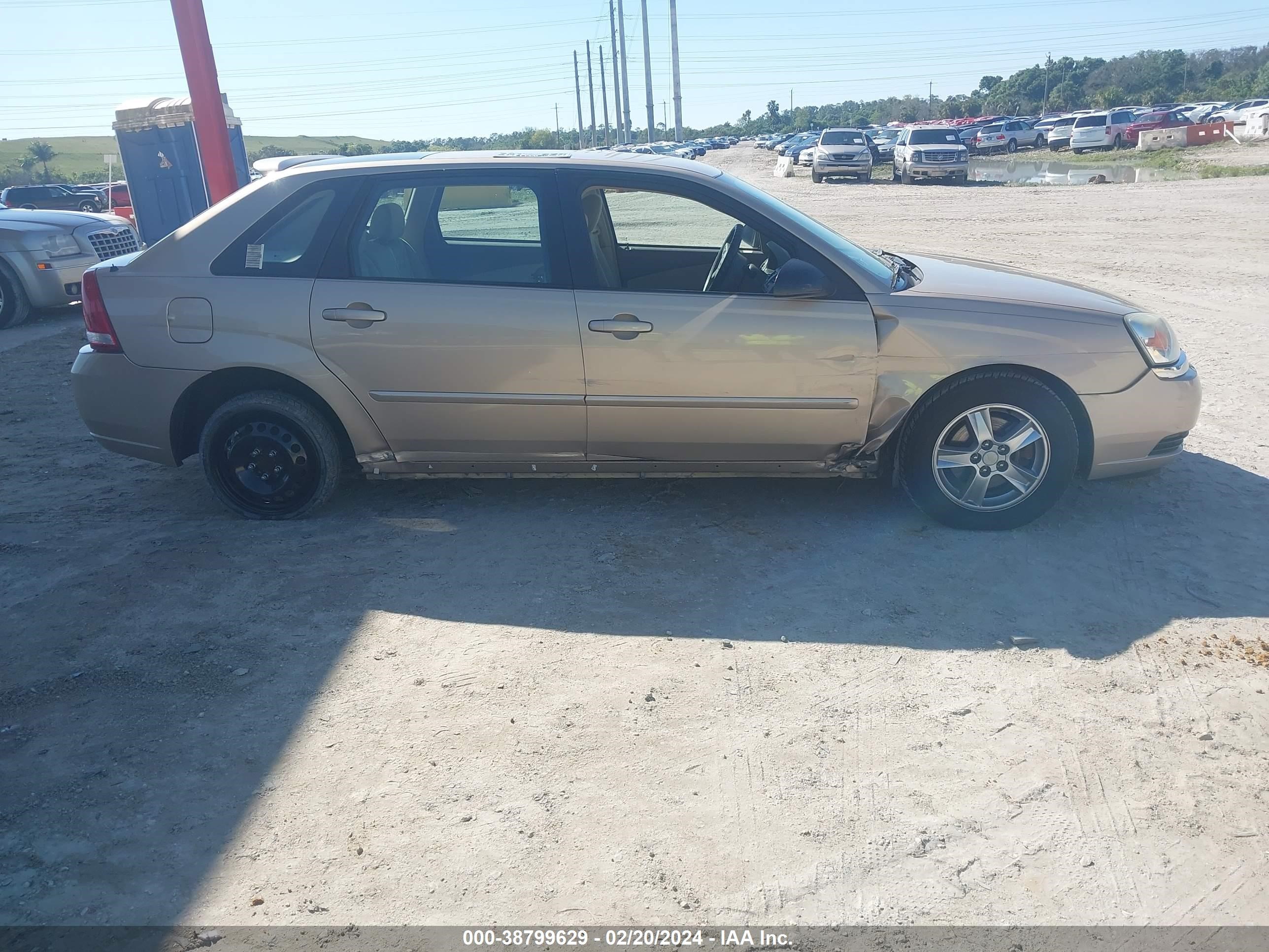 Photo 13 VIN: 1G1ZT62825F125809 - CHEVROLET MALIBU 