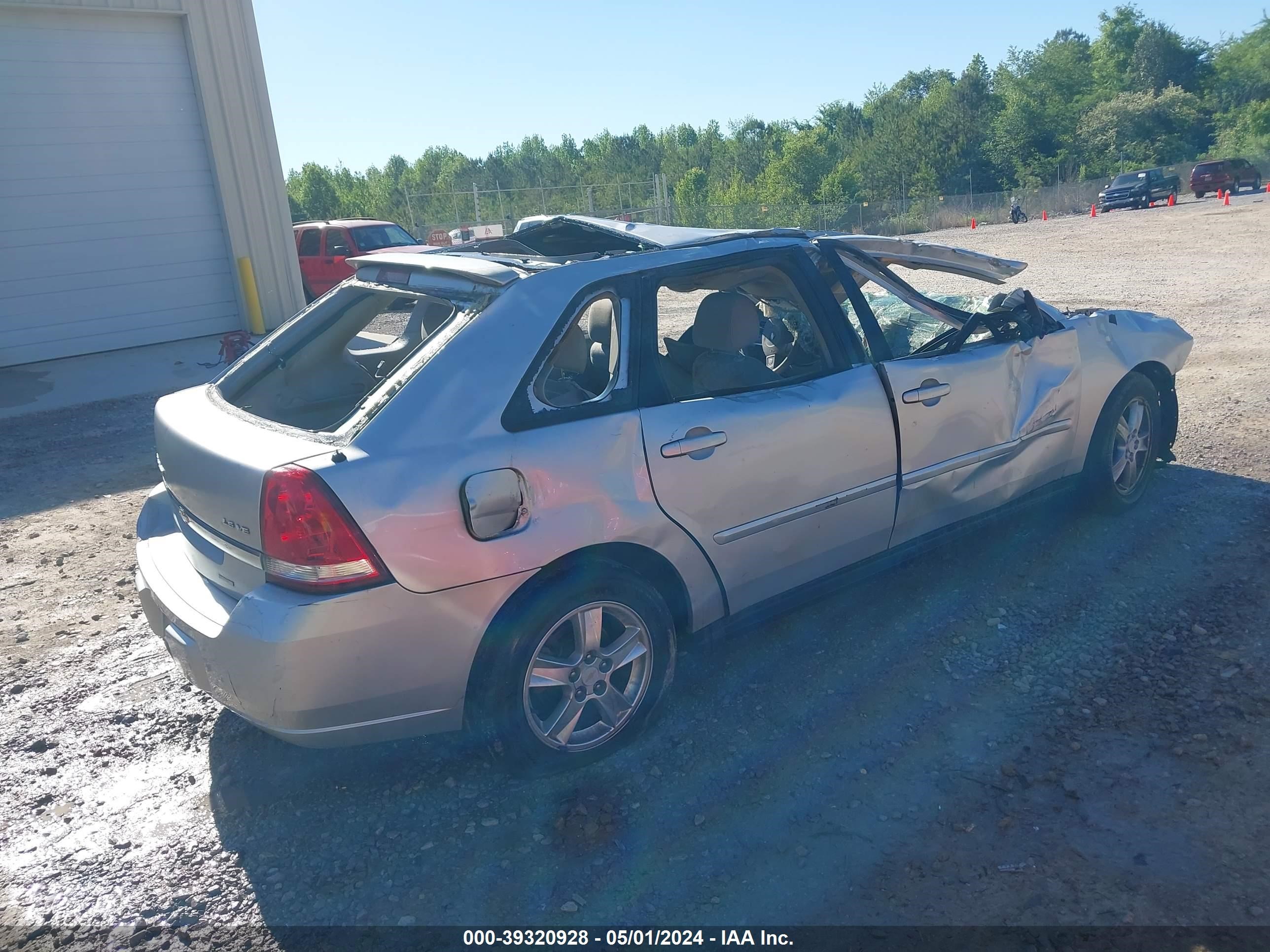 Photo 3 VIN: 1G1ZT62825F168448 - CHEVROLET MALIBU 