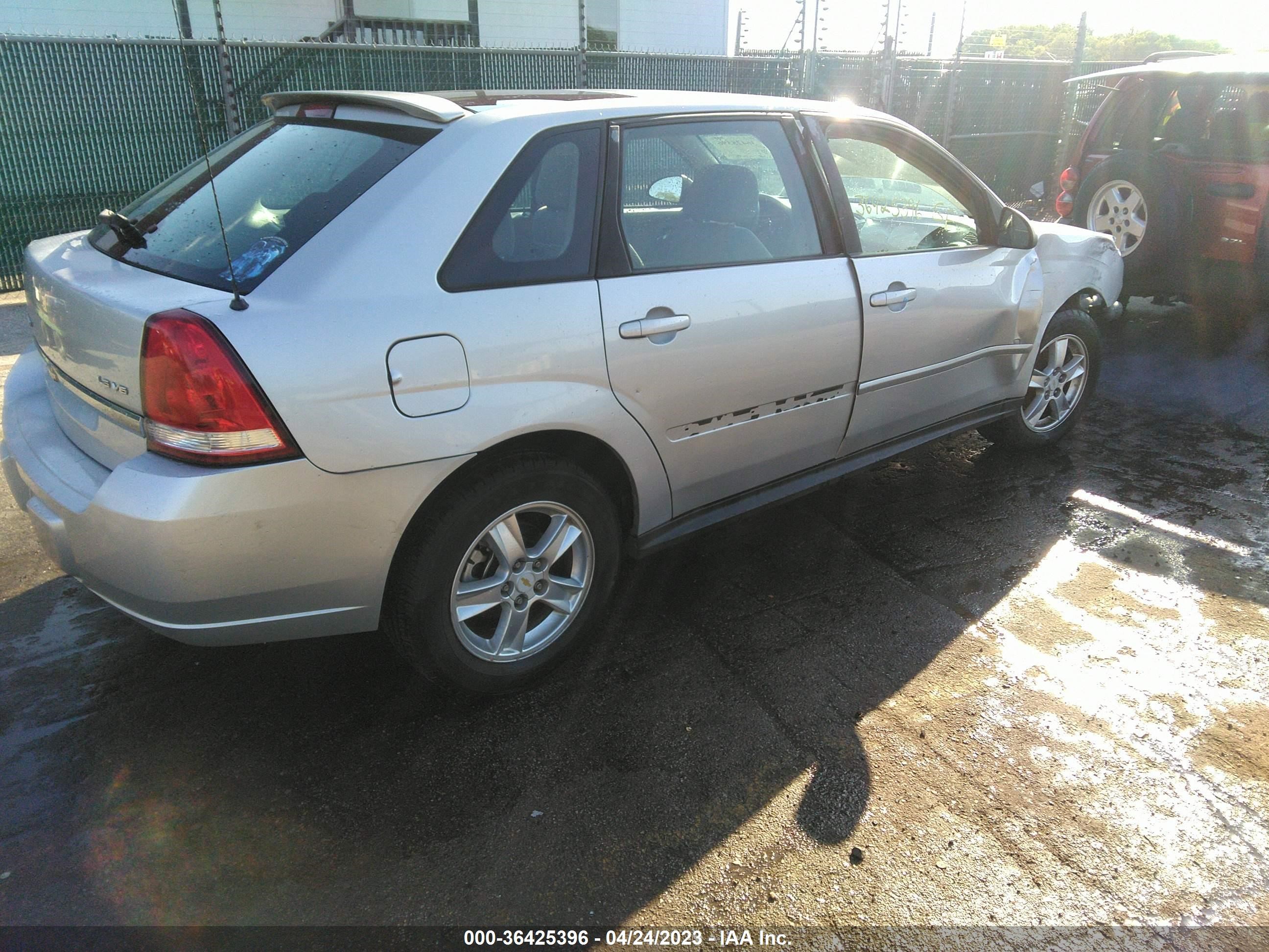 Photo 3 VIN: 1G1ZT62875F176464 - CHEVROLET MALIBU 