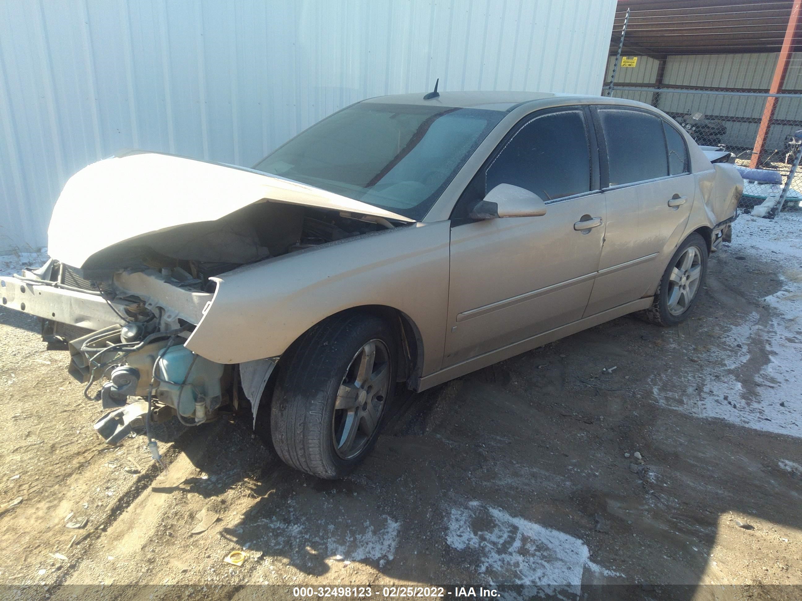 Photo 1 VIN: 1G1ZU53826F213878 - CHEVROLET MALIBU 