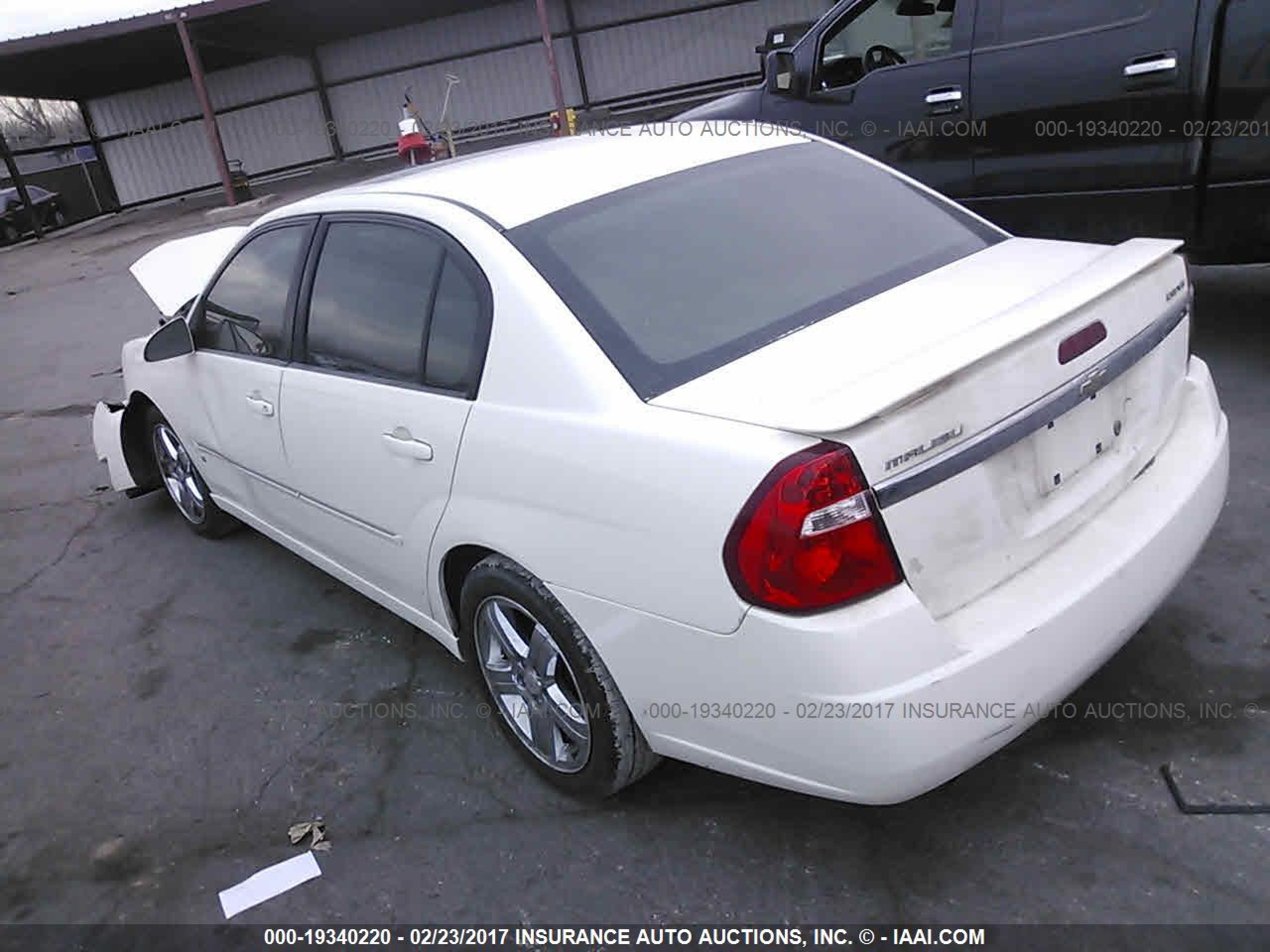 Photo 2 VIN: 1G1ZU53886F249459 - CHEVROLET MALIBU 