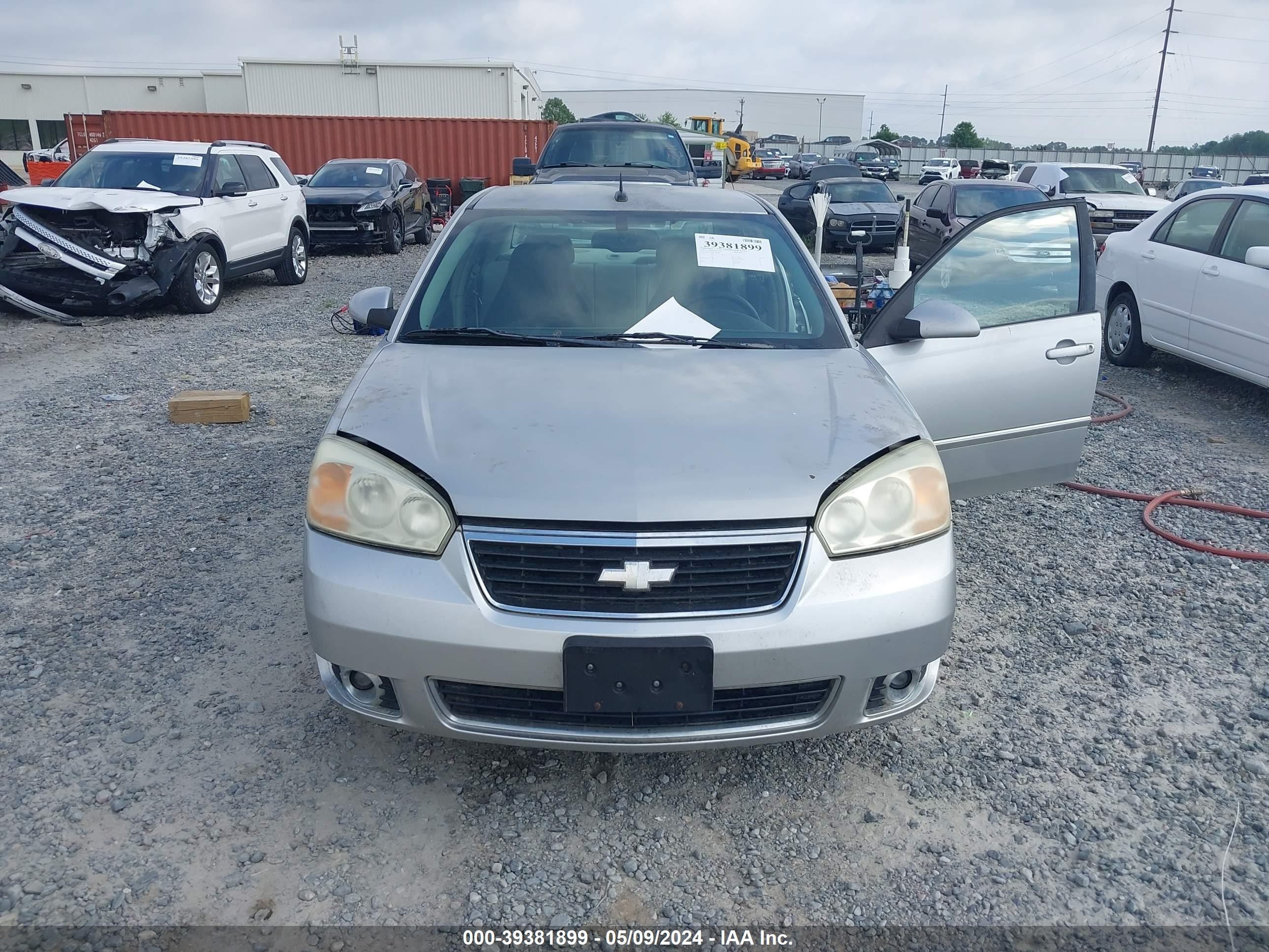 Photo 5 VIN: 1G1ZU53886F270697 - CHEVROLET MALIBU 