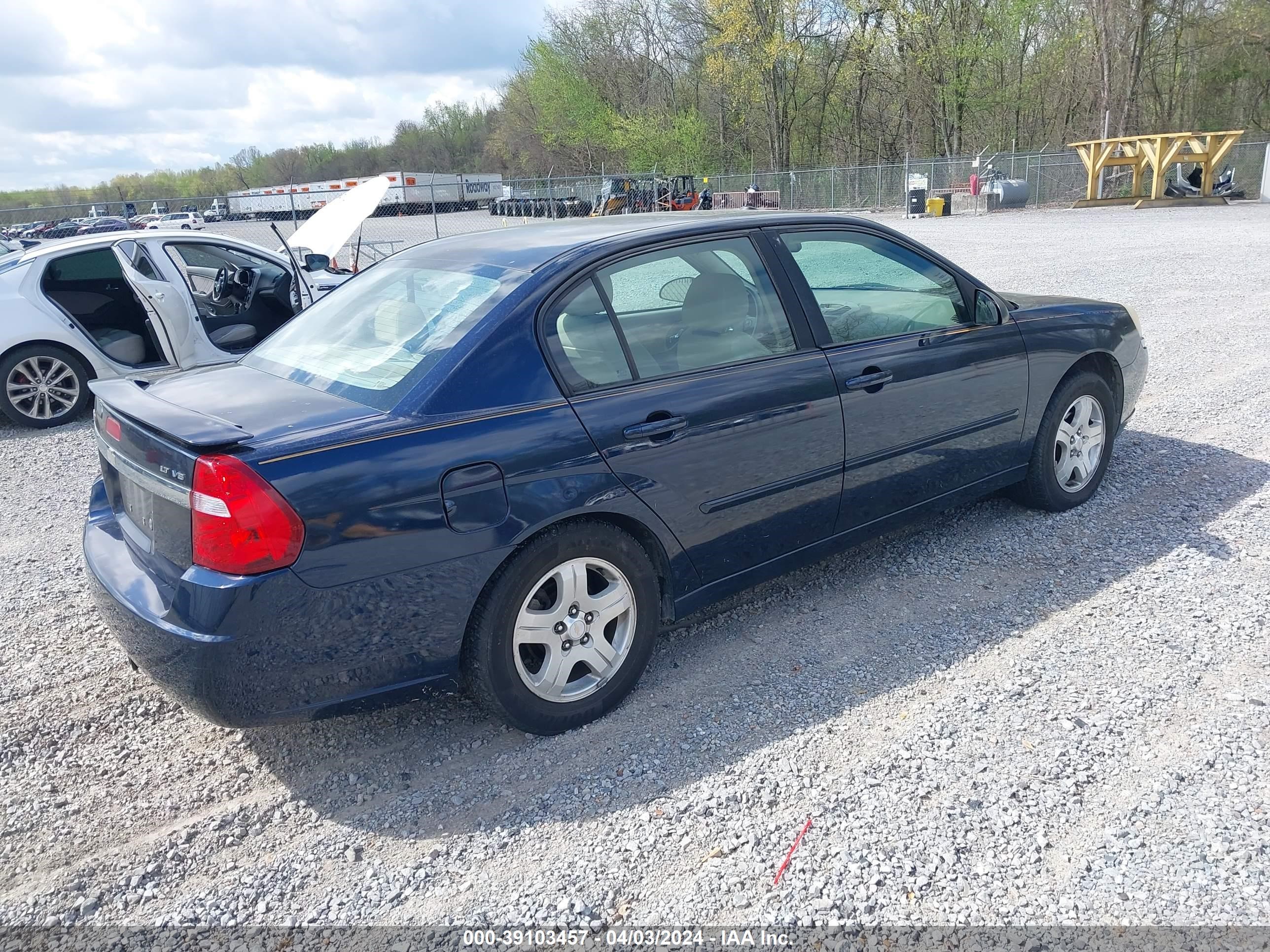 Photo 3 VIN: 1G1ZU54894F170717 - CHEVROLET MALIBU 