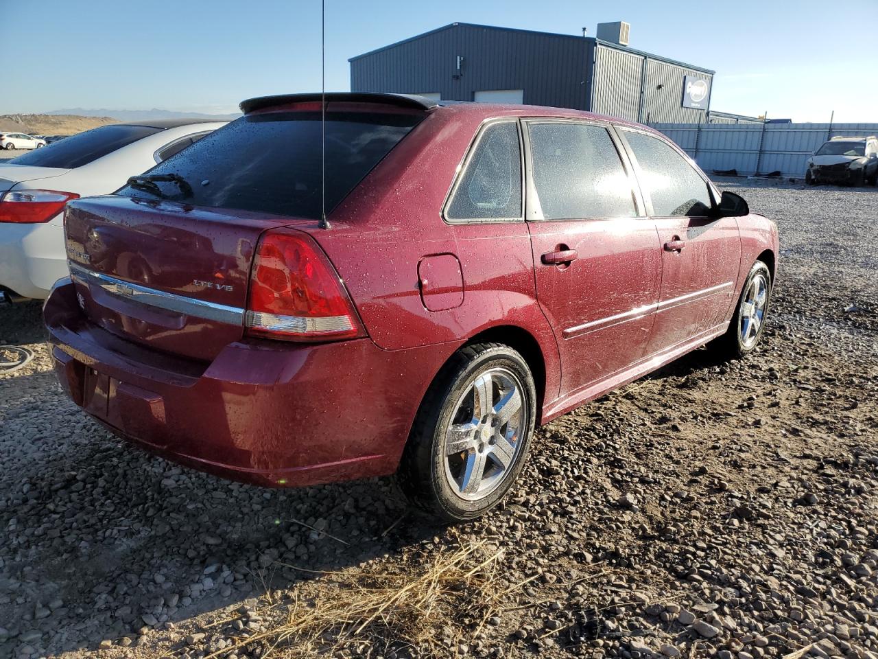 Photo 2 VIN: 1G1ZU63856F151561 - CHEVROLET MALIBU 