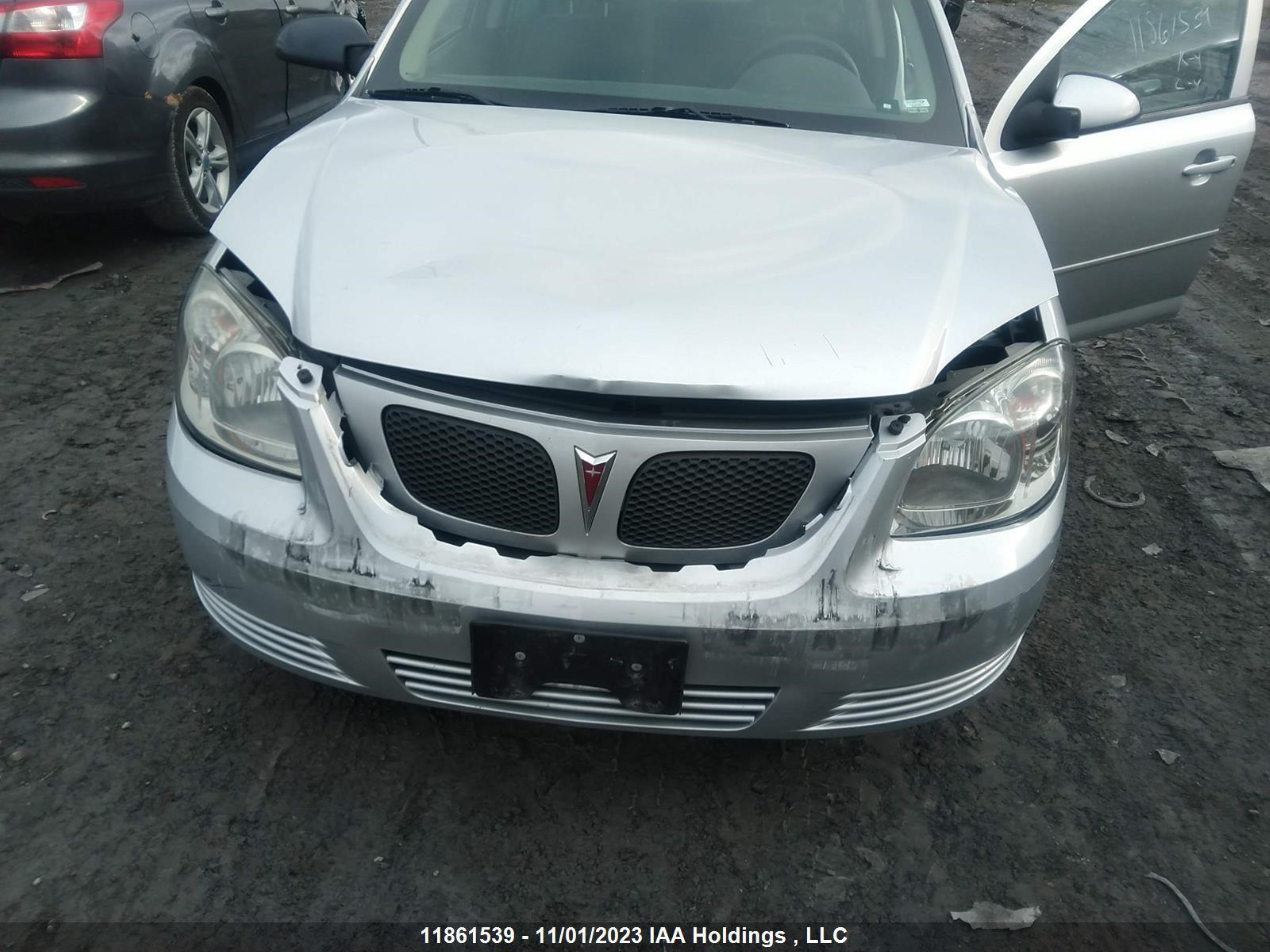 Photo 5 VIN: 1G2AD5F57A7107908 - PONTIAC G5 