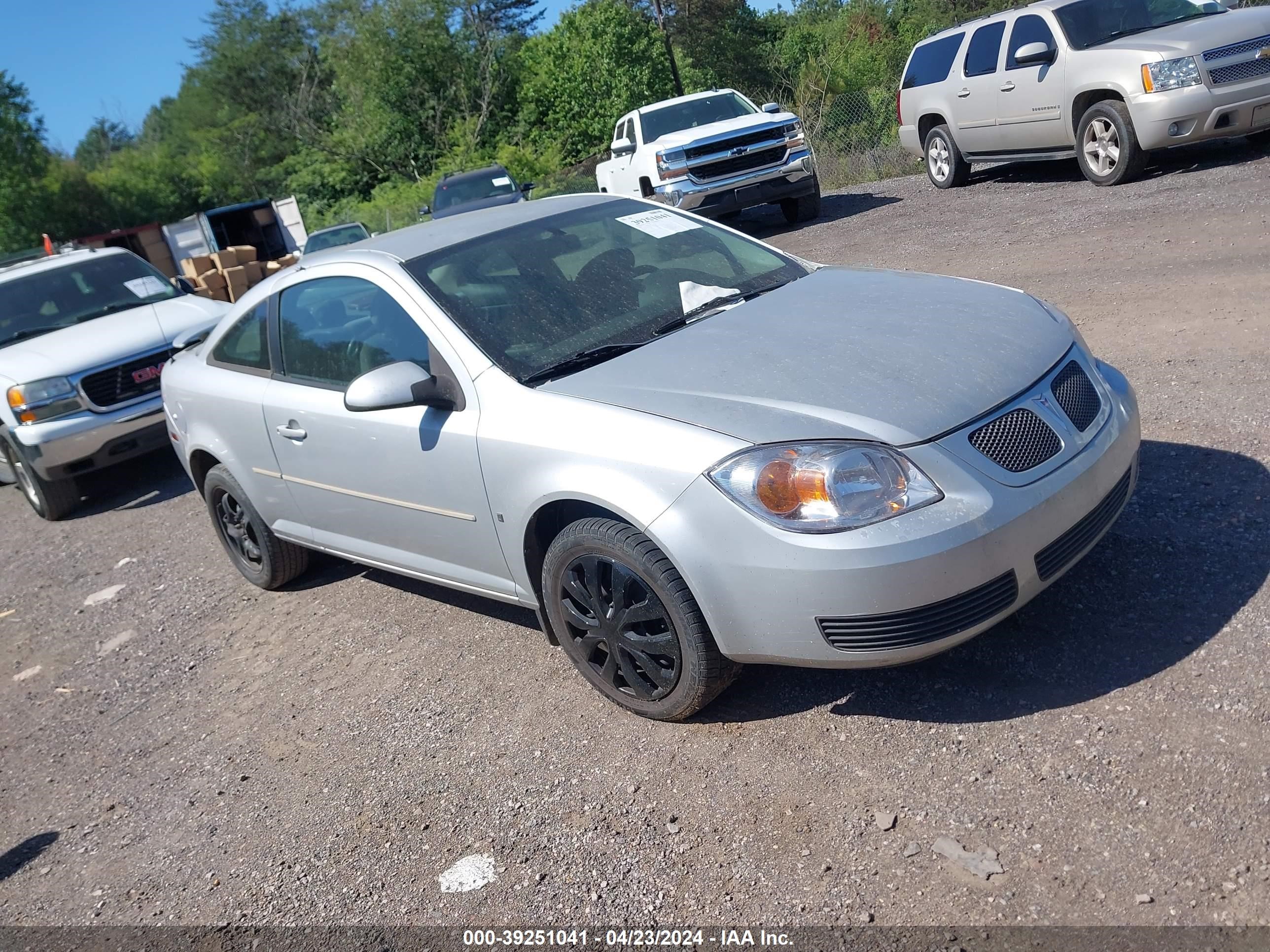 Photo 0 VIN: 1G2AL15F177195806 - PONTIAC G5 