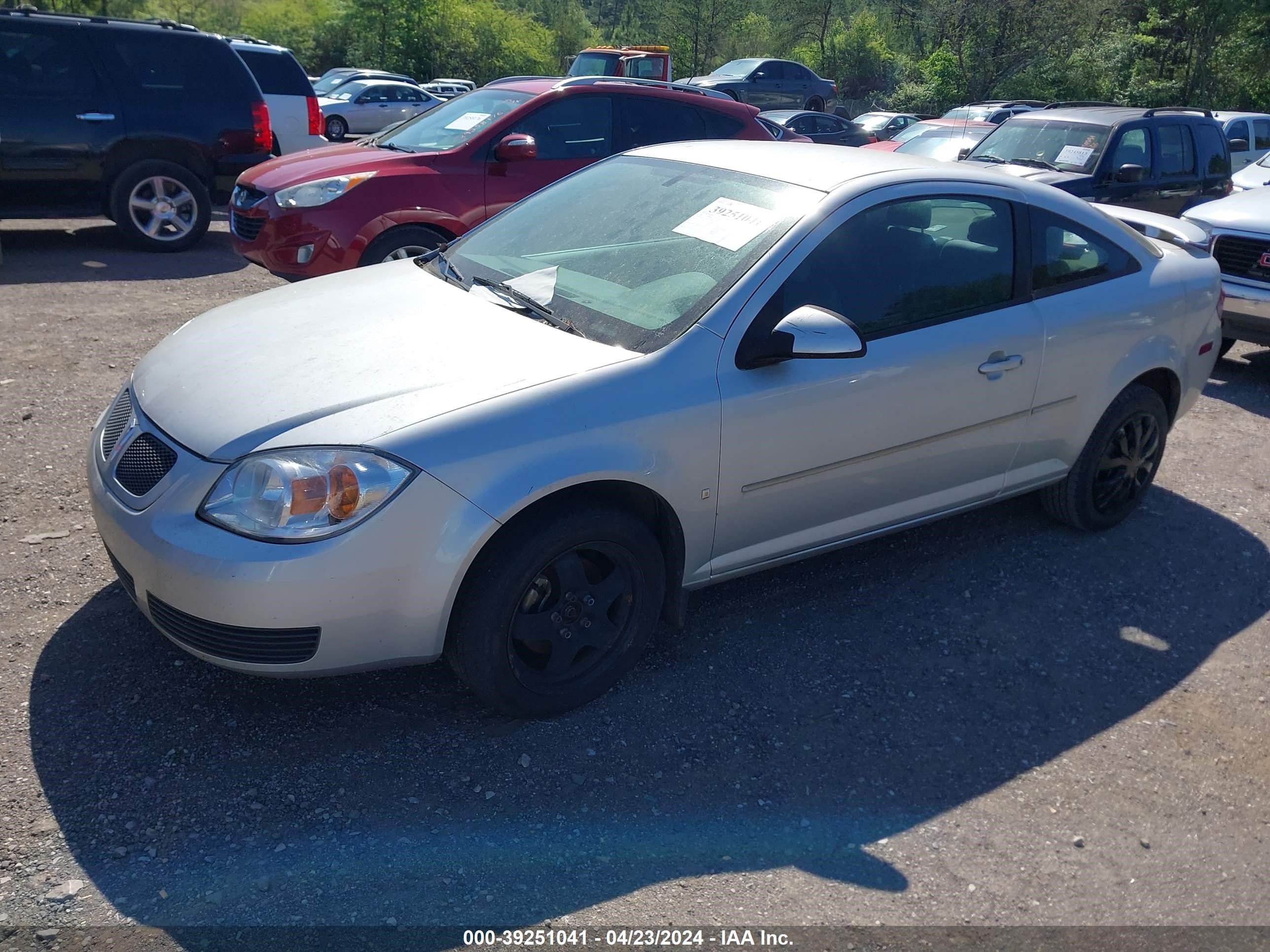 Photo 1 VIN: 1G2AL15F177195806 - PONTIAC G5 