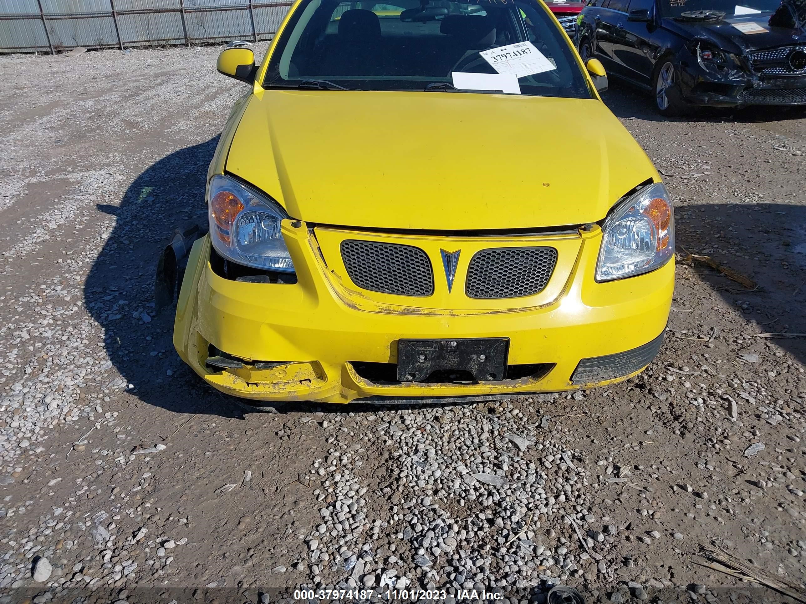 Photo 5 VIN: 1G2AL15F577249298 - PONTIAC G5 