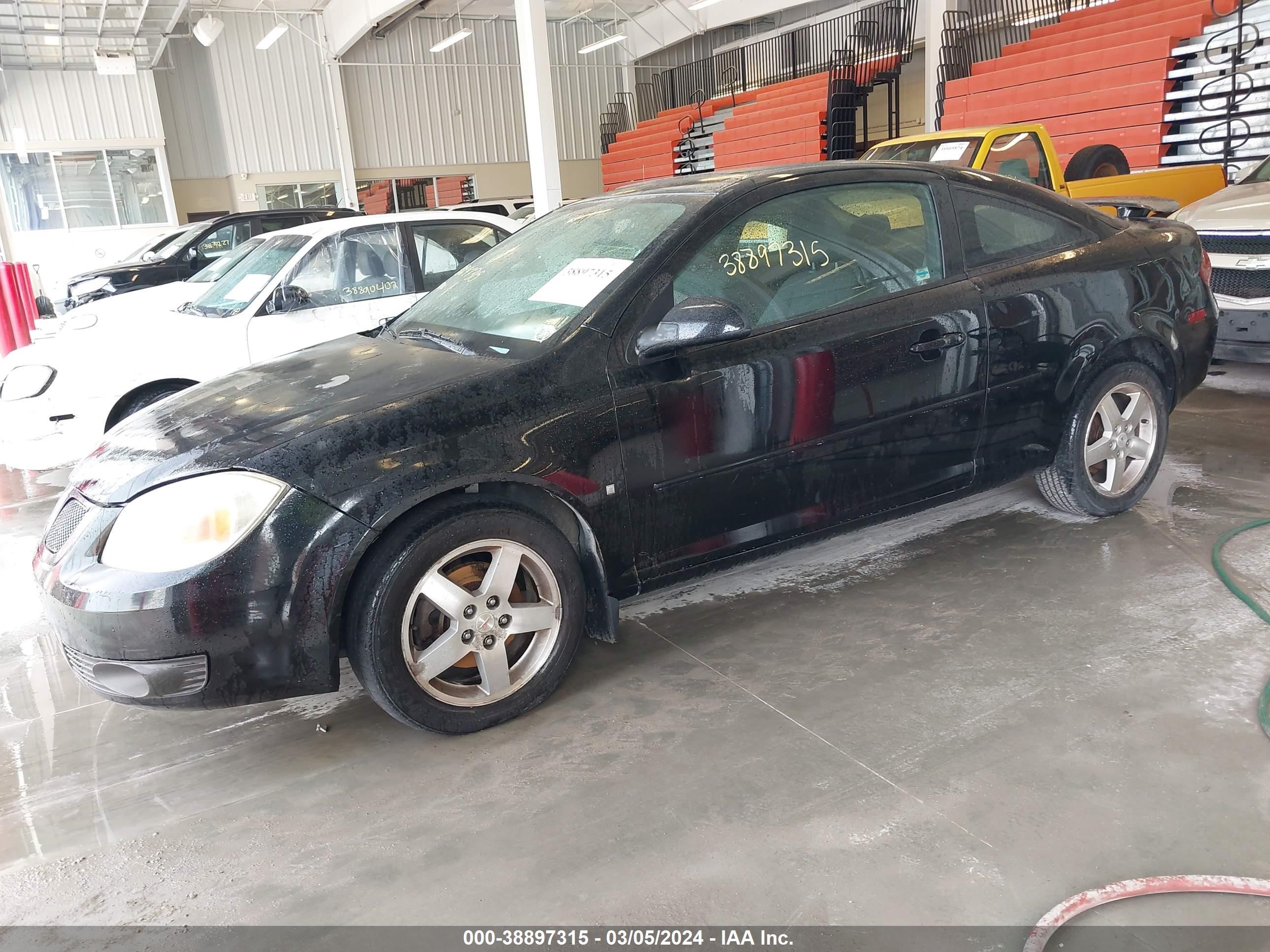 Photo 1 VIN: 1G2AL15F677173011 - PONTIAC G5 