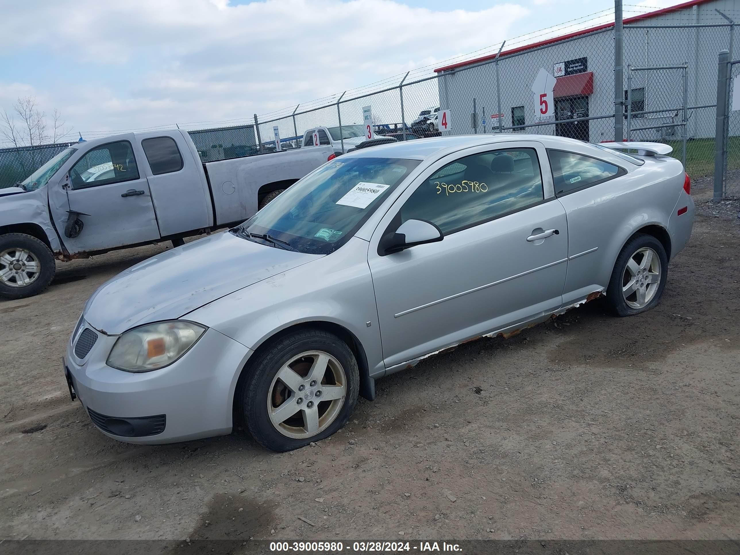 Photo 1 VIN: 1G2AL15F977178963 - PONTIAC G5 