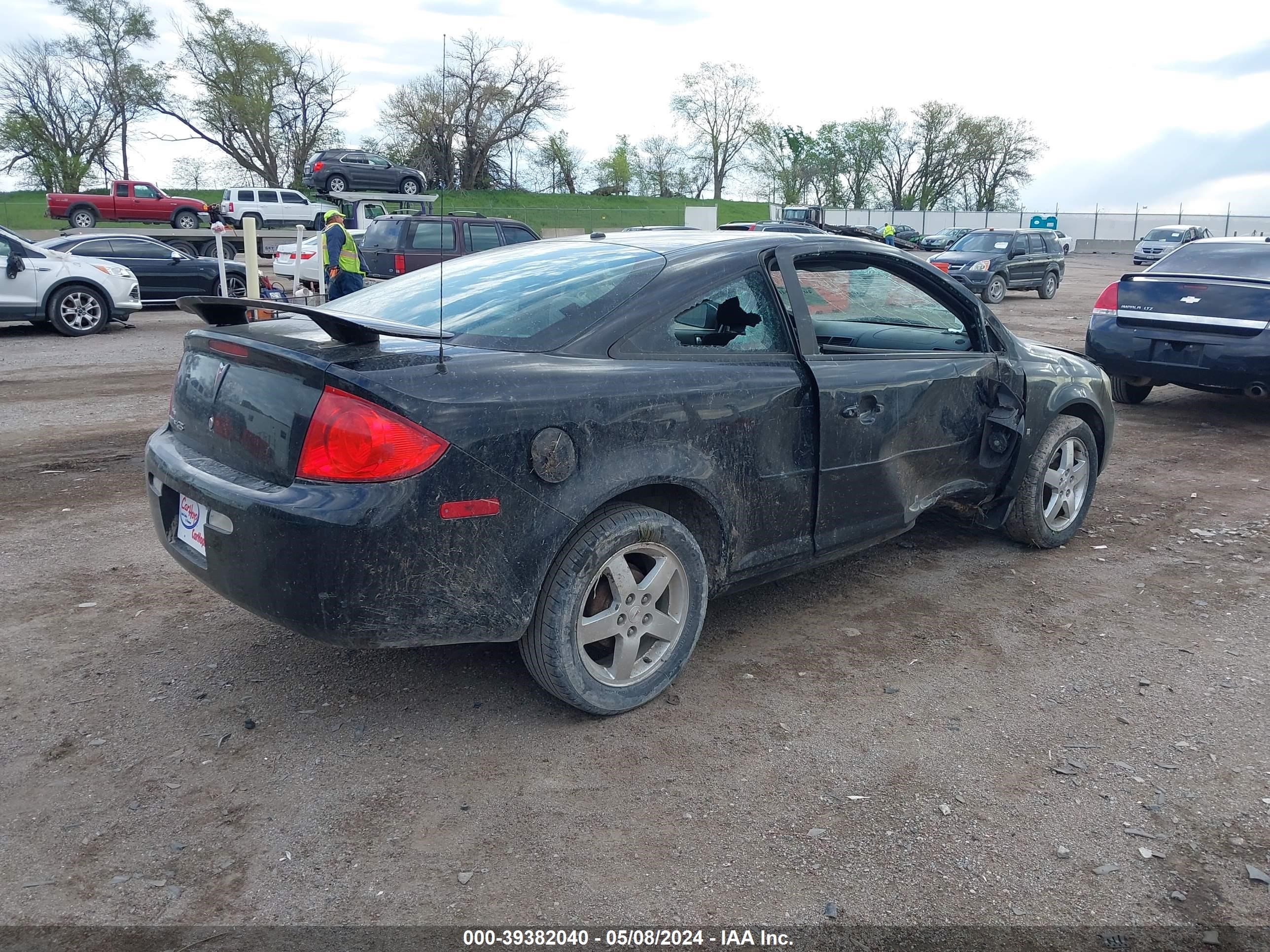 Photo 3 VIN: 1G2AL15F977416312 - PONTIAC G5 