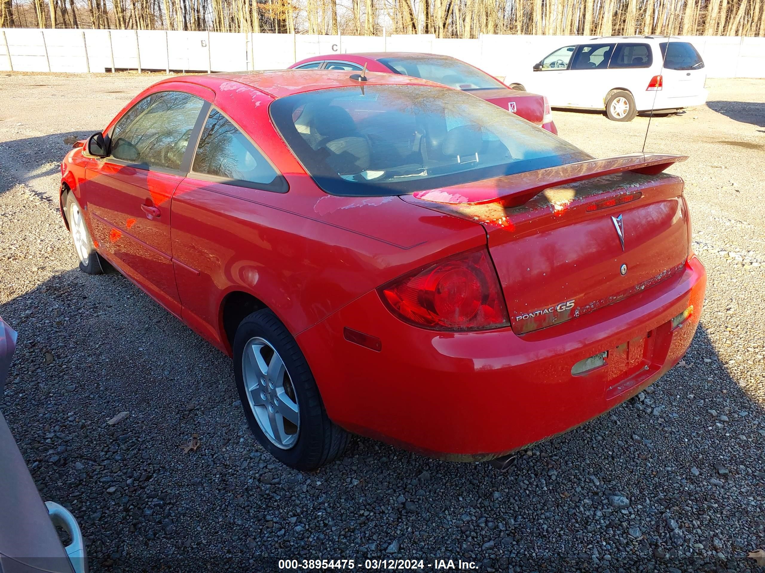 Photo 3 VIN: 1G2AL18F077201090 - PONTIAC G5 