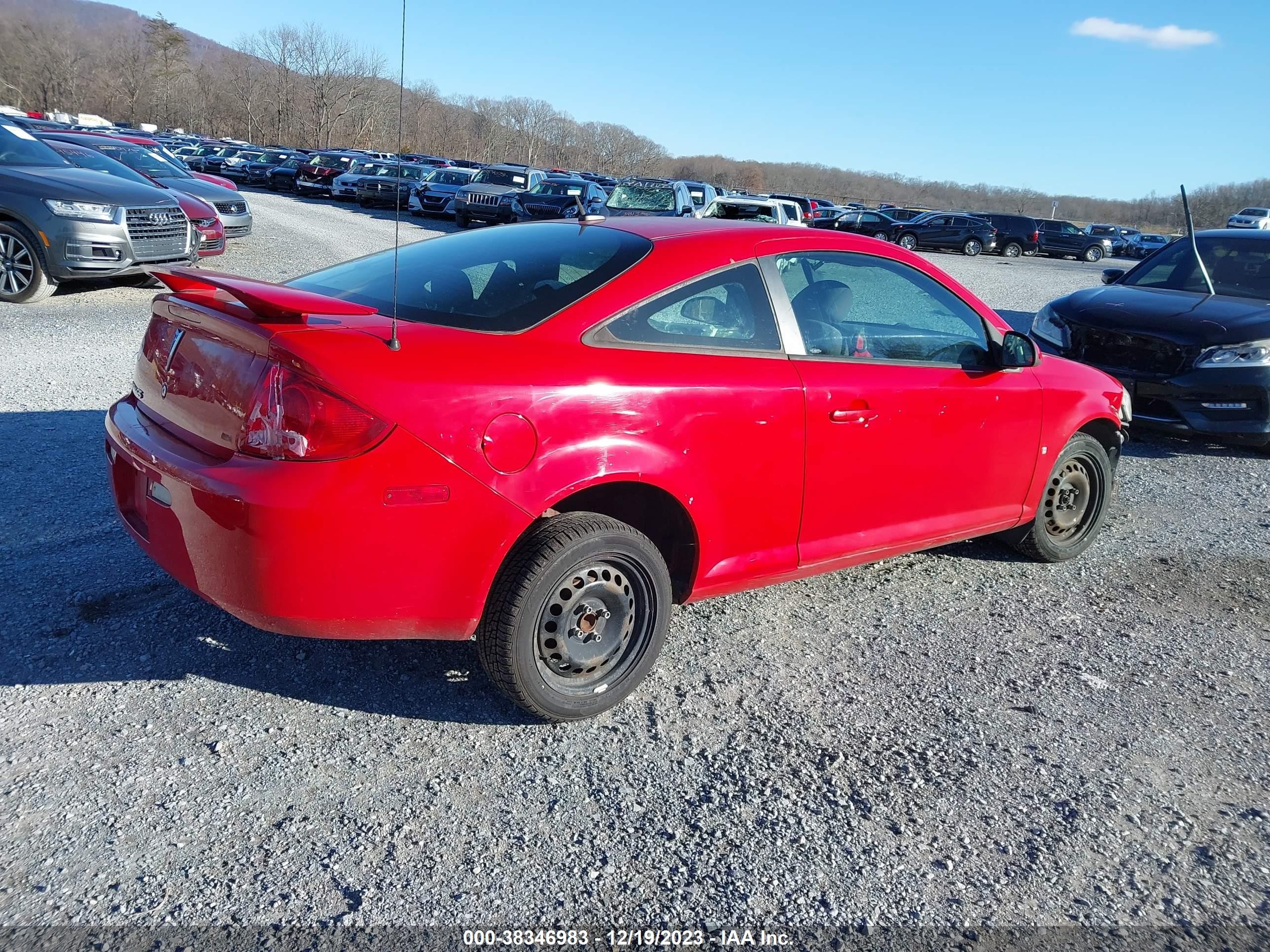 Photo 3 VIN: 1G2AL18H497115611 - PONTIAC G5 