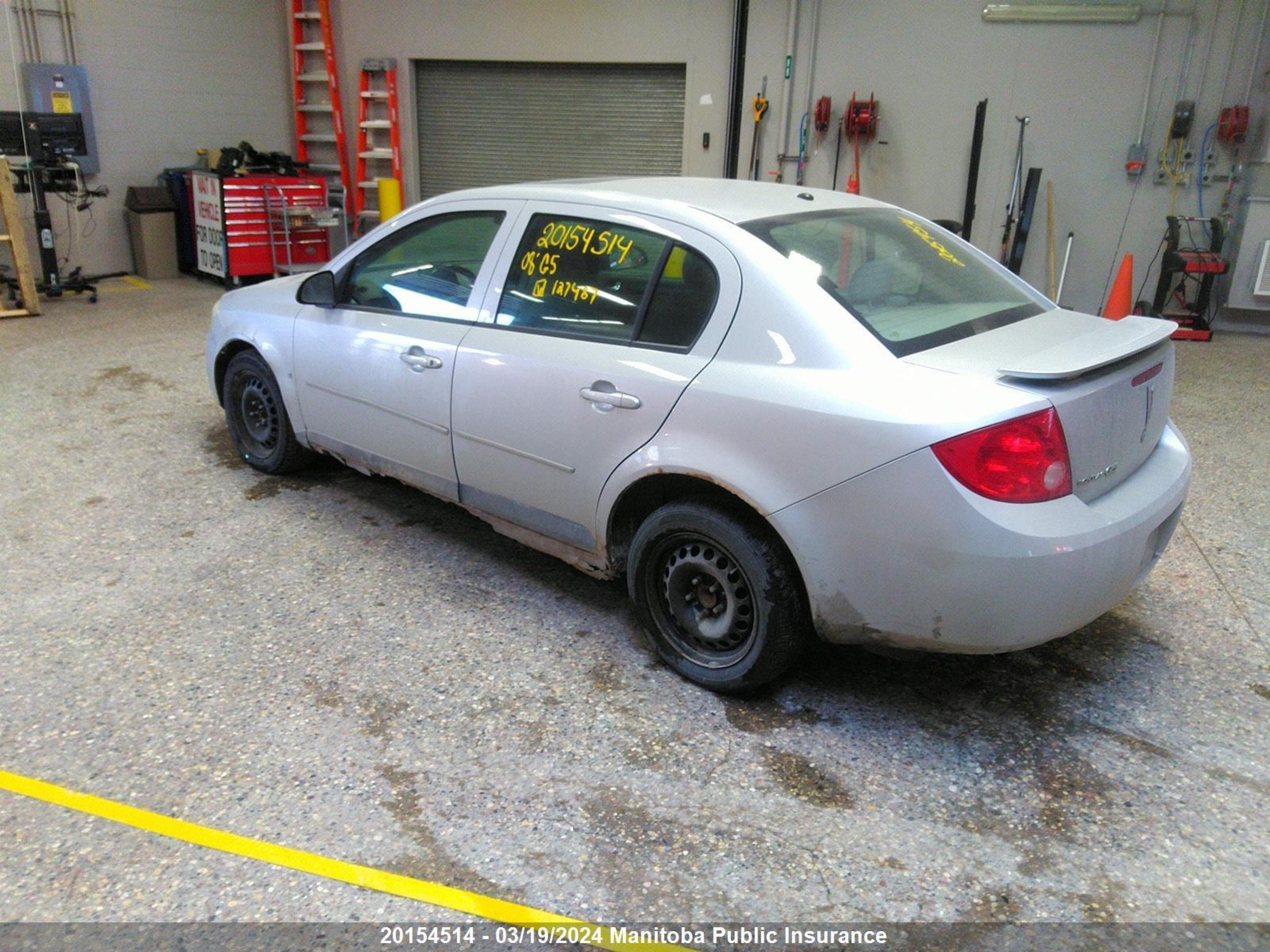 Photo 2 VIN: 1G2AL55F087127487 - PONTIAC G5 