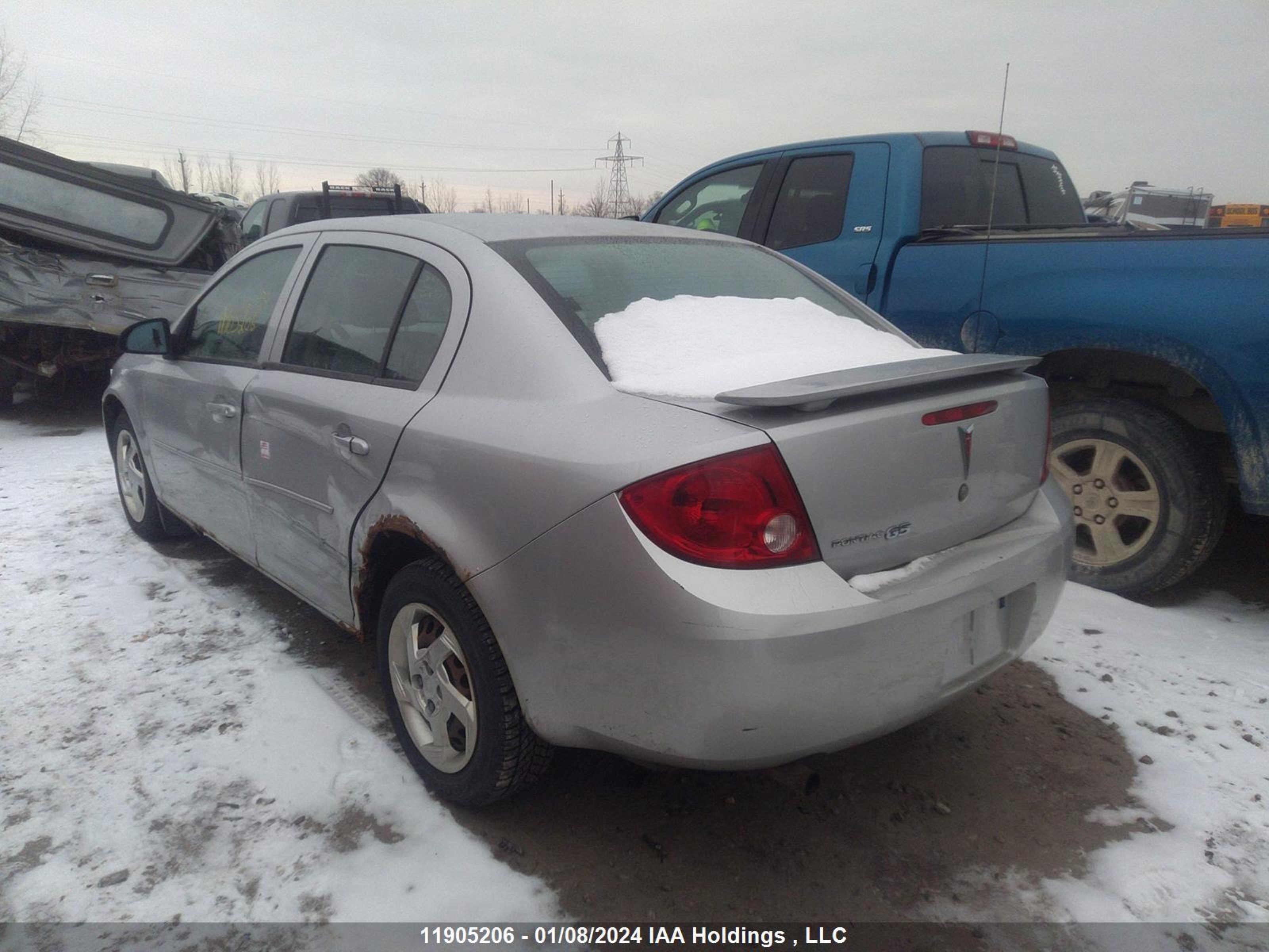 Photo 2 VIN: 1G2AL55F977107477 - PONTIAC G5 