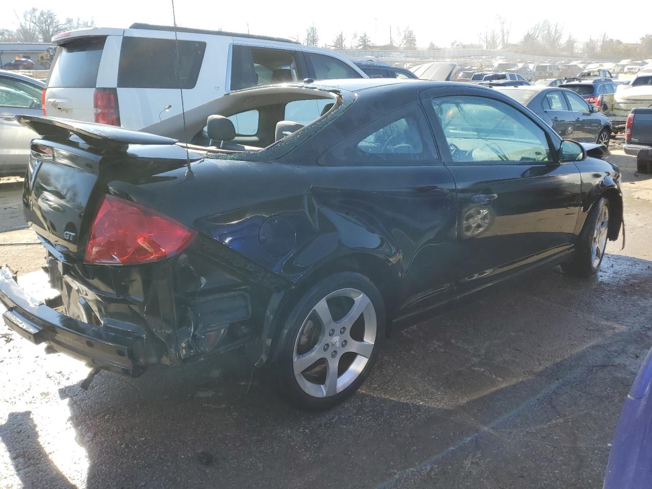 Photo 2 VIN: 1G2AN15B077313576 - PONTIAC G5 