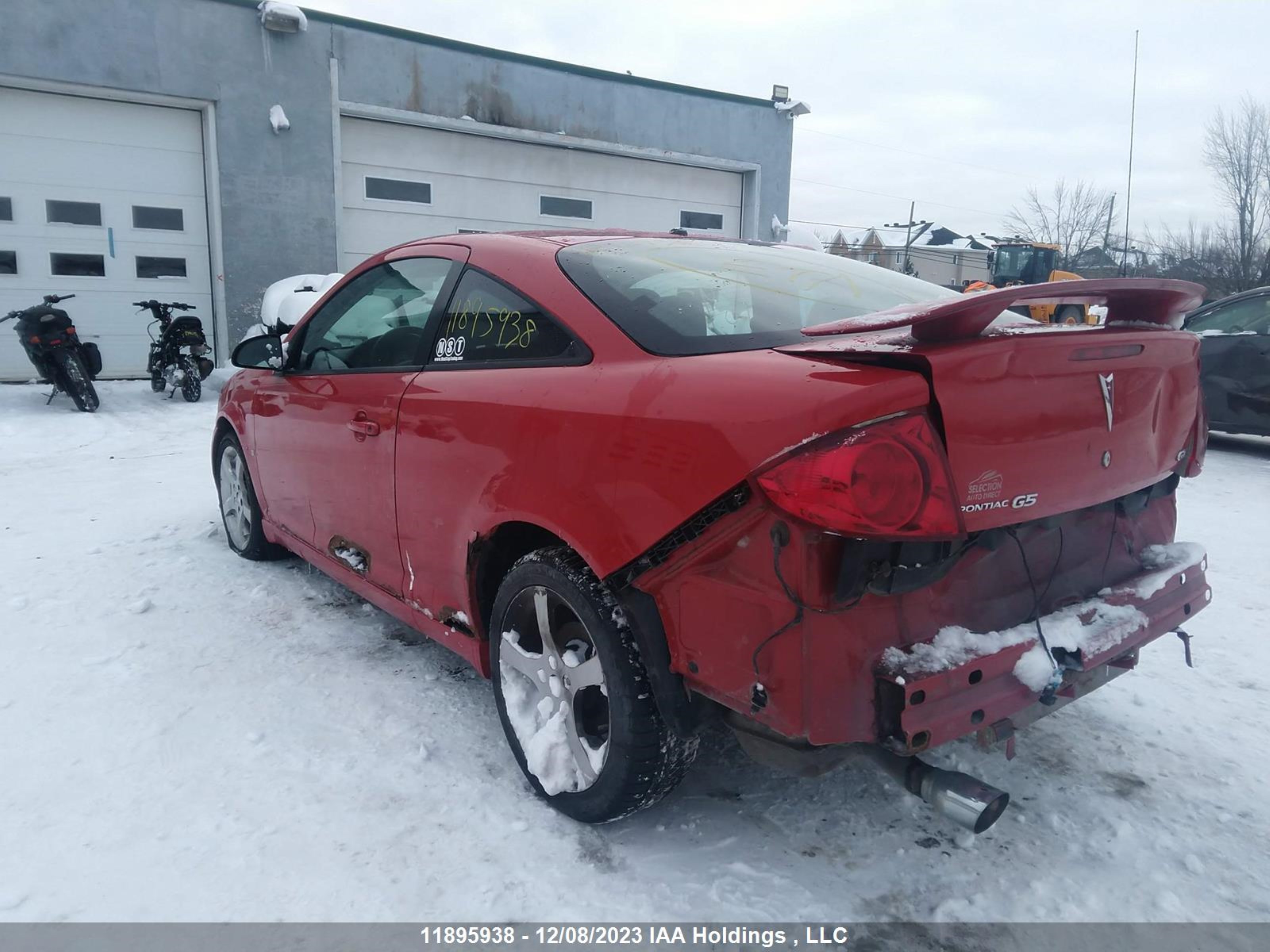 Photo 2 VIN: 1G2AN15B377371343 - PONTIAC G5 