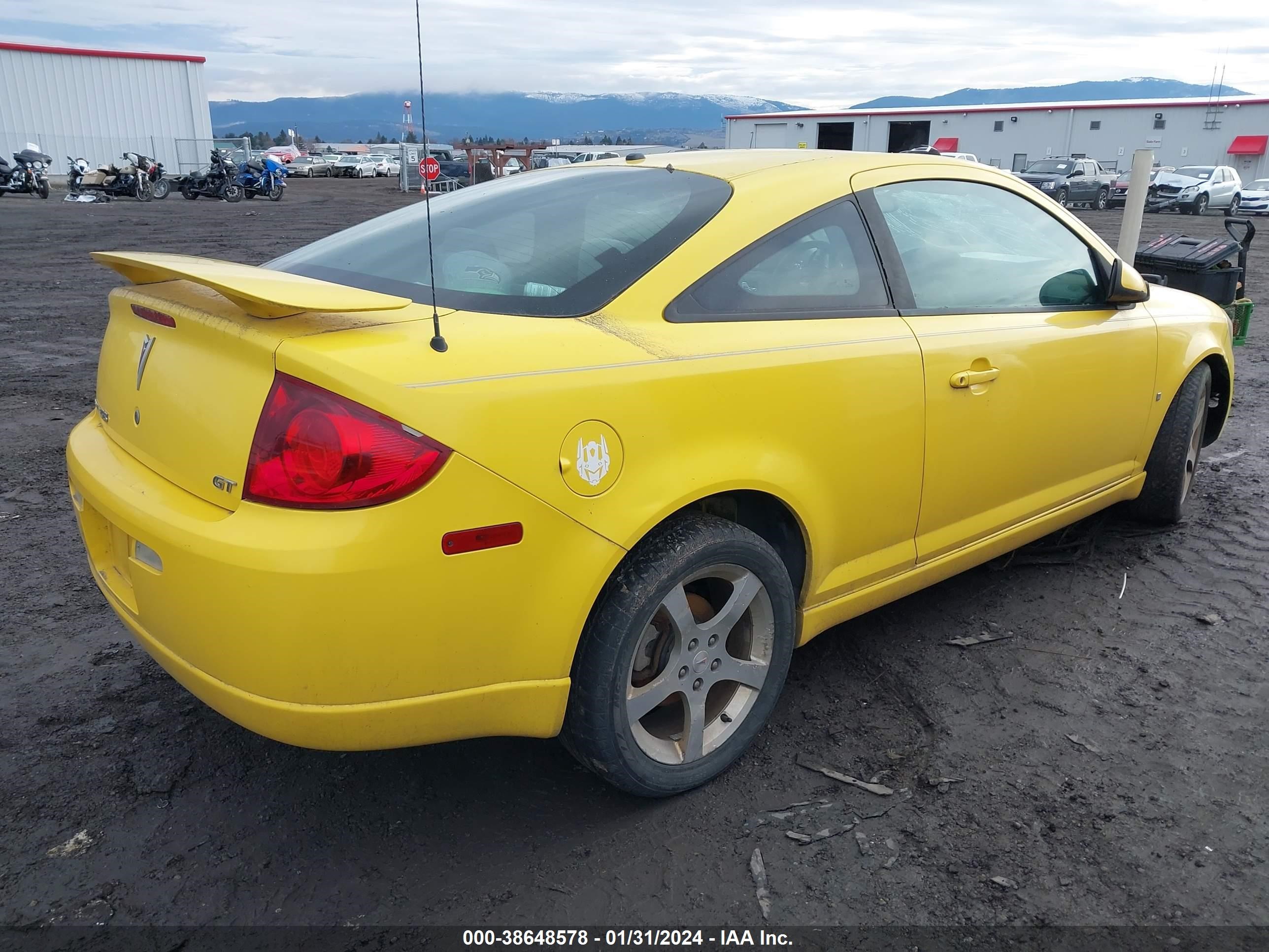 Photo 3 VIN: 1G2AN15B777132362 - PONTIAC G5 