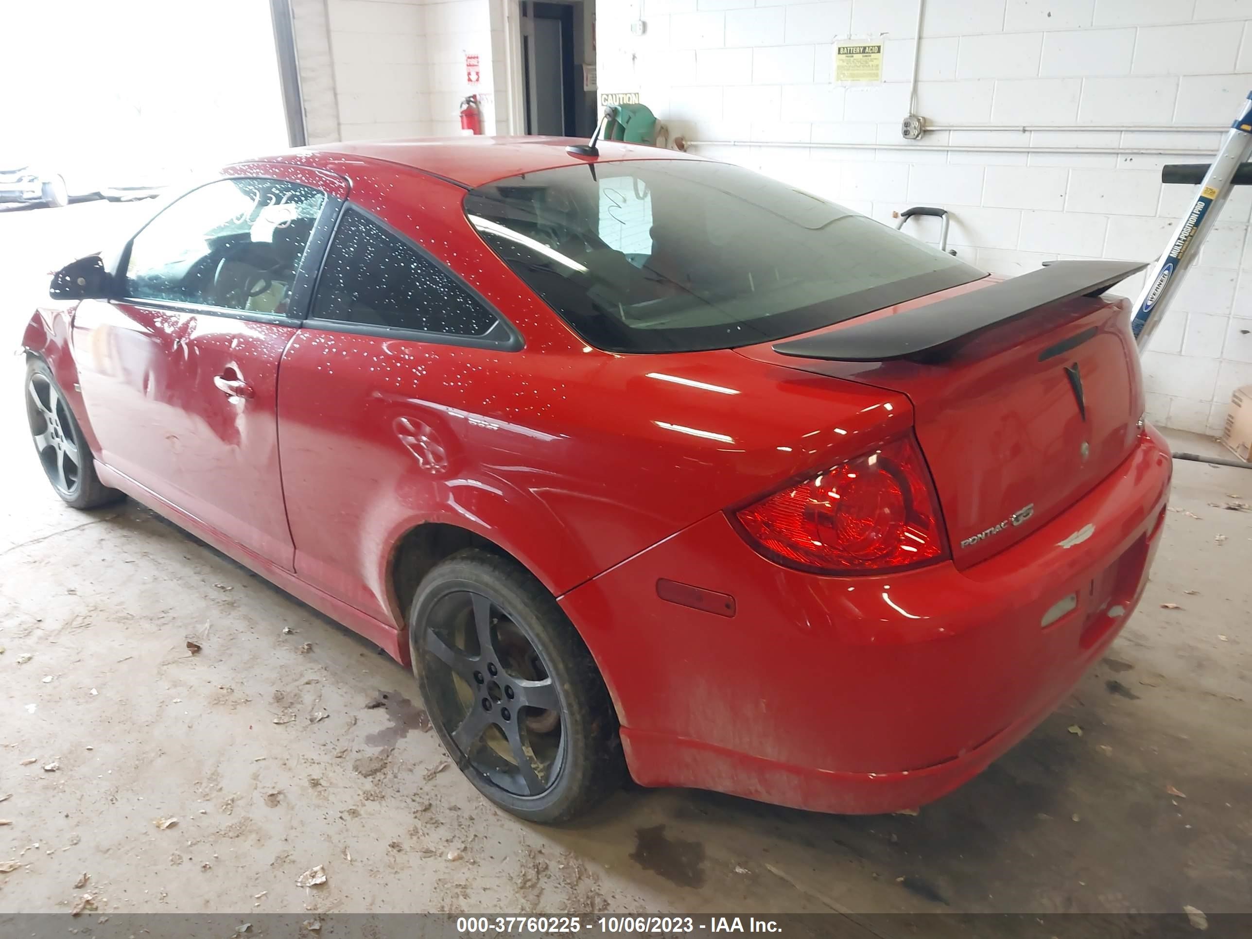 Photo 2 VIN: 1G2AN18B787311840 - PONTIAC G5 