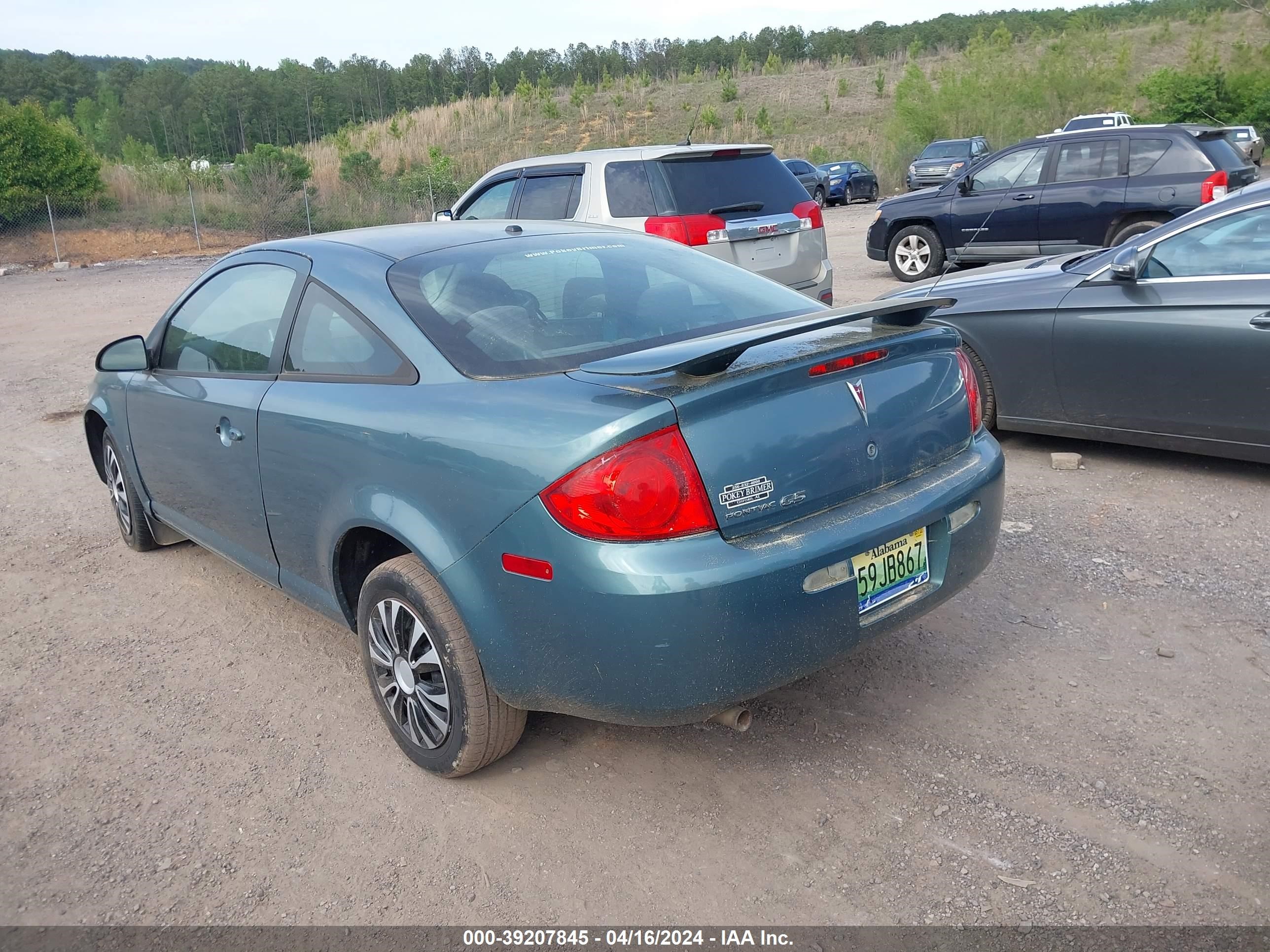 Photo 2 VIN: 1G2AS18H297167256 - PONTIAC G5 