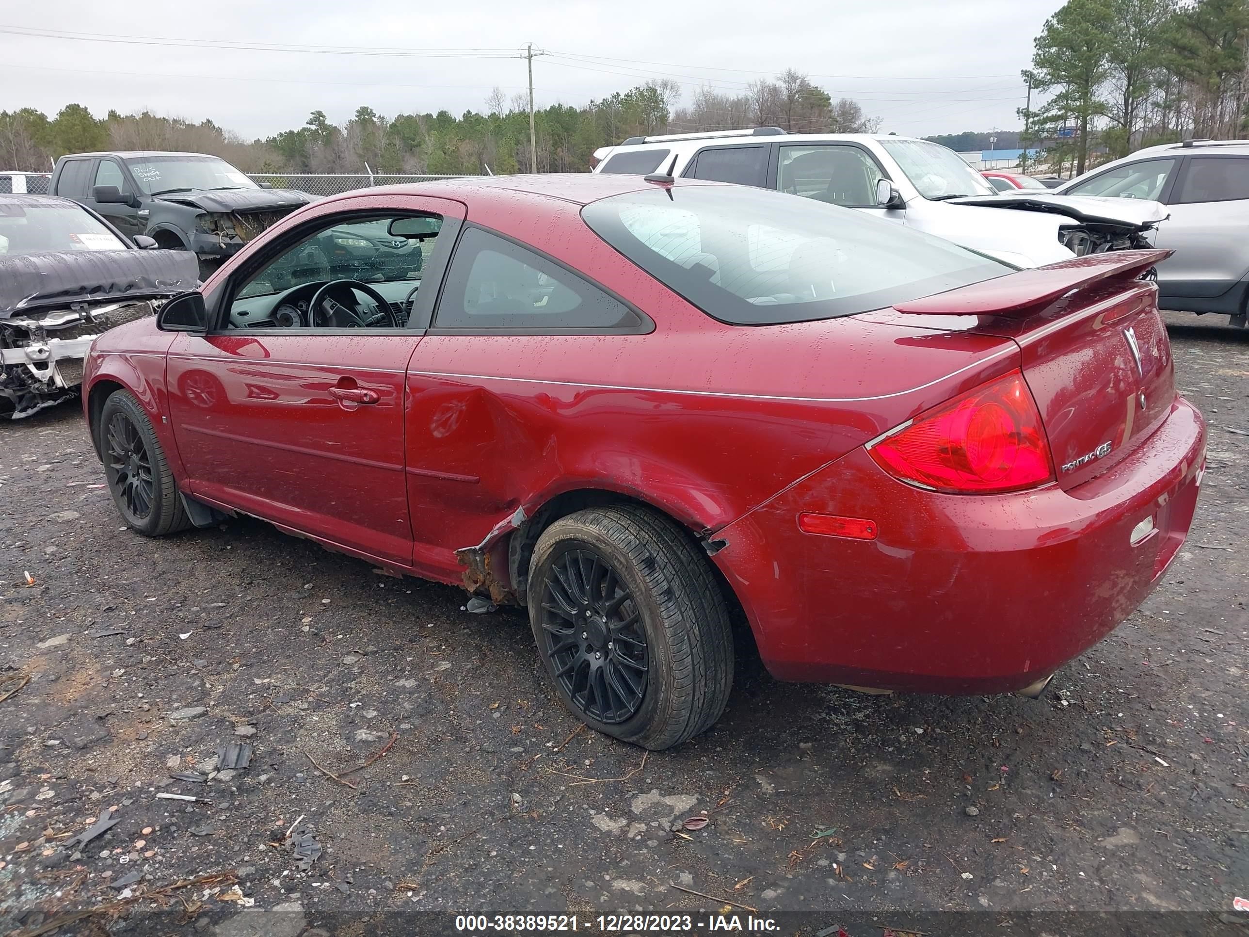 Photo 2 VIN: 1G2AS18H397216867 - PONTIAC G5 