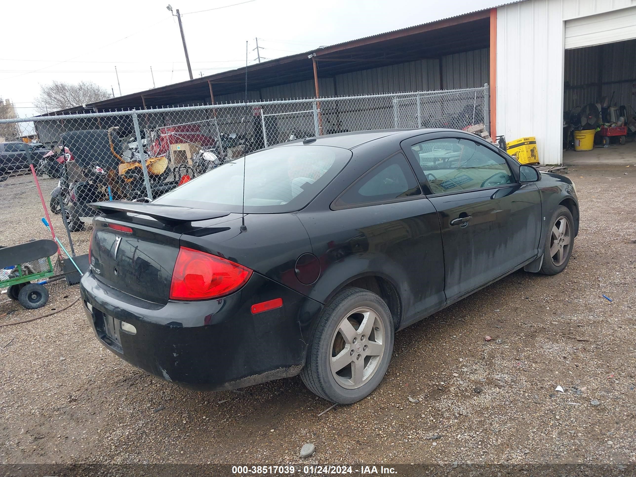 Photo 3 VIN: 1G2AS18H697297895 - PONTIAC G5 