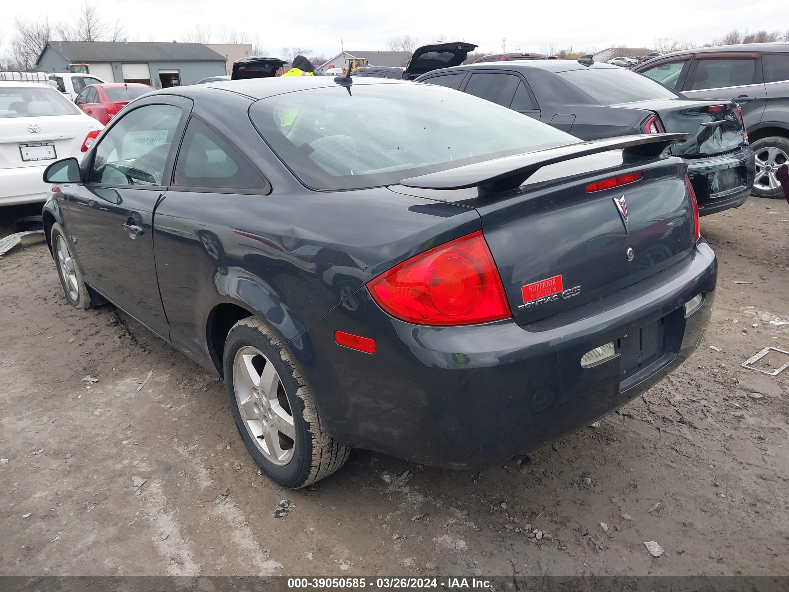 Photo 2 VIN: 1G2AS18H797235213 - PONTIAC G5 