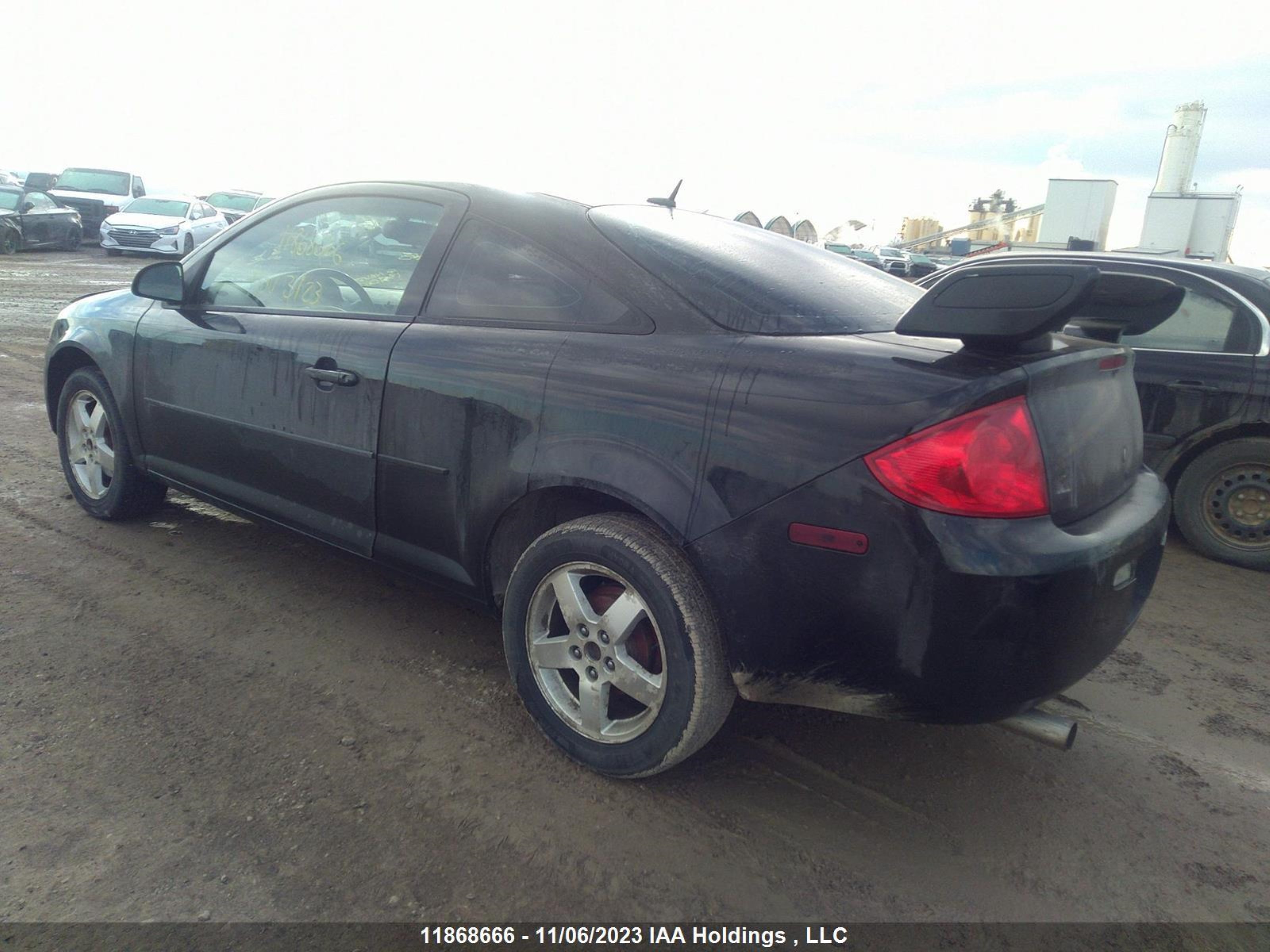 Photo 2 VIN: 1G2AS18H897129465 - PONTIAC G5 