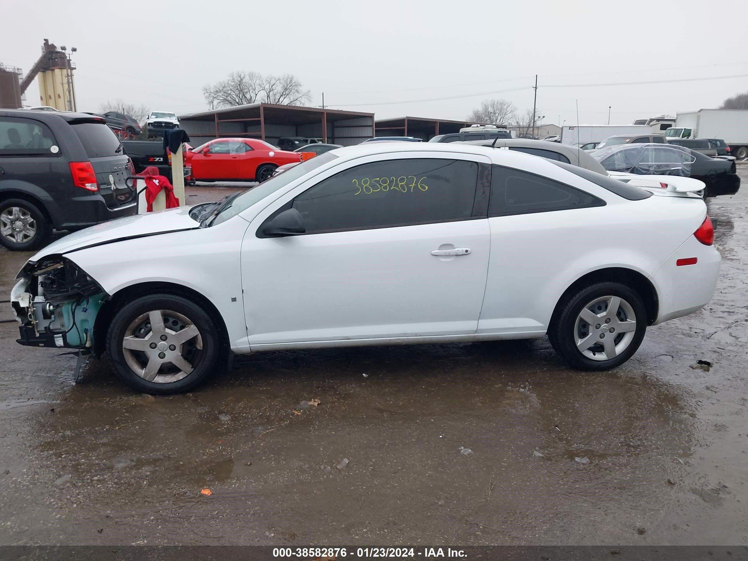 Photo 14 VIN: 1G2AS18HX97218101 - PONTIAC G5 