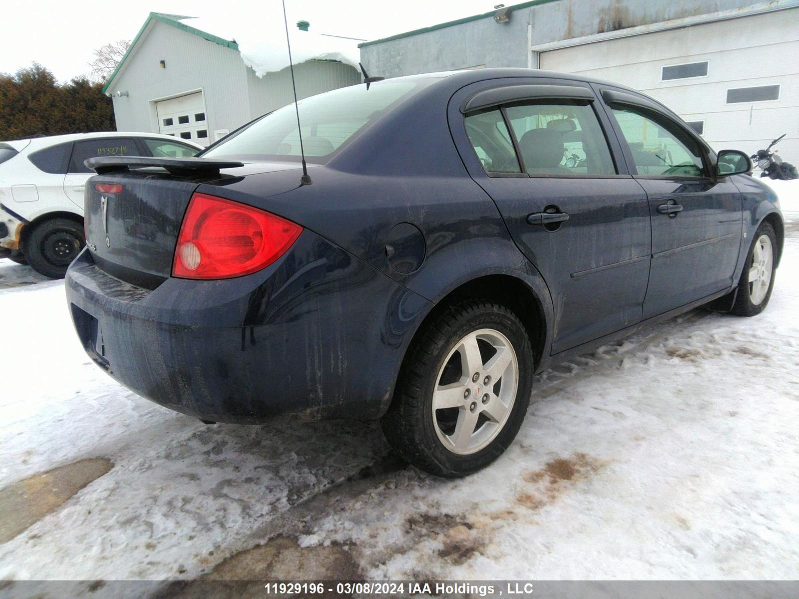 Photo 3 VIN: 1G2AS58H297139173 - PONTIAC G5 