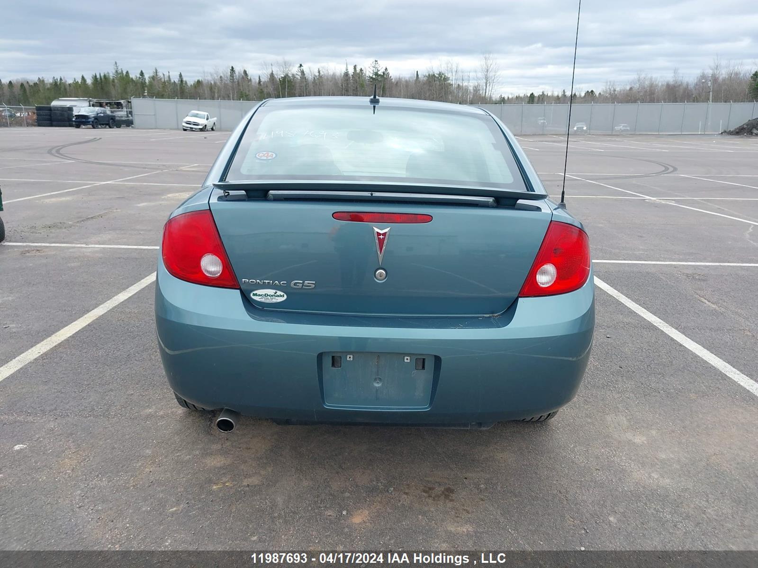 Photo 15 VIN: 1G2AS58H497197639 - PONTIAC G5 