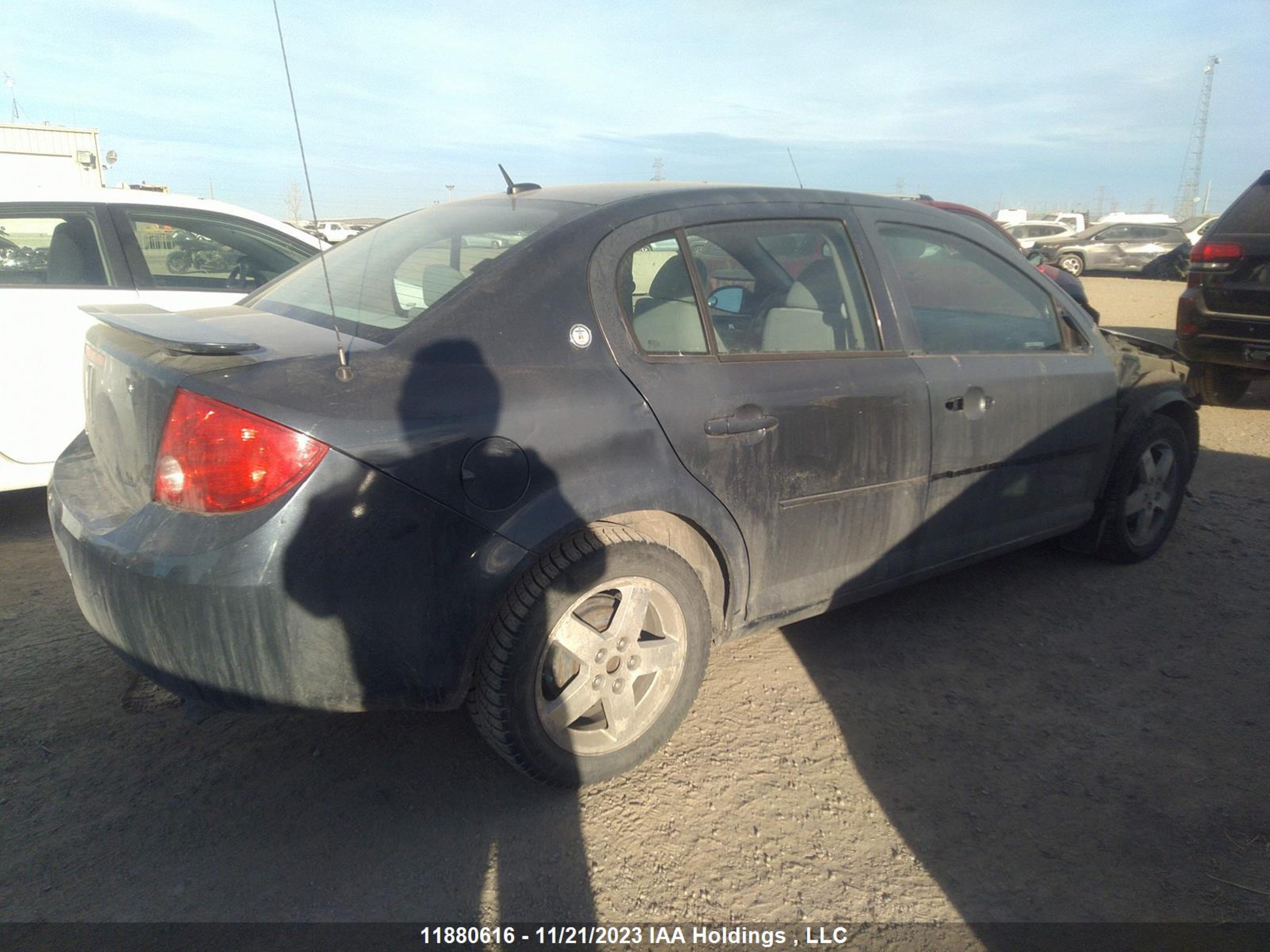 Photo 3 VIN: 1G2AS58H897175093 - PONTIAC G5 