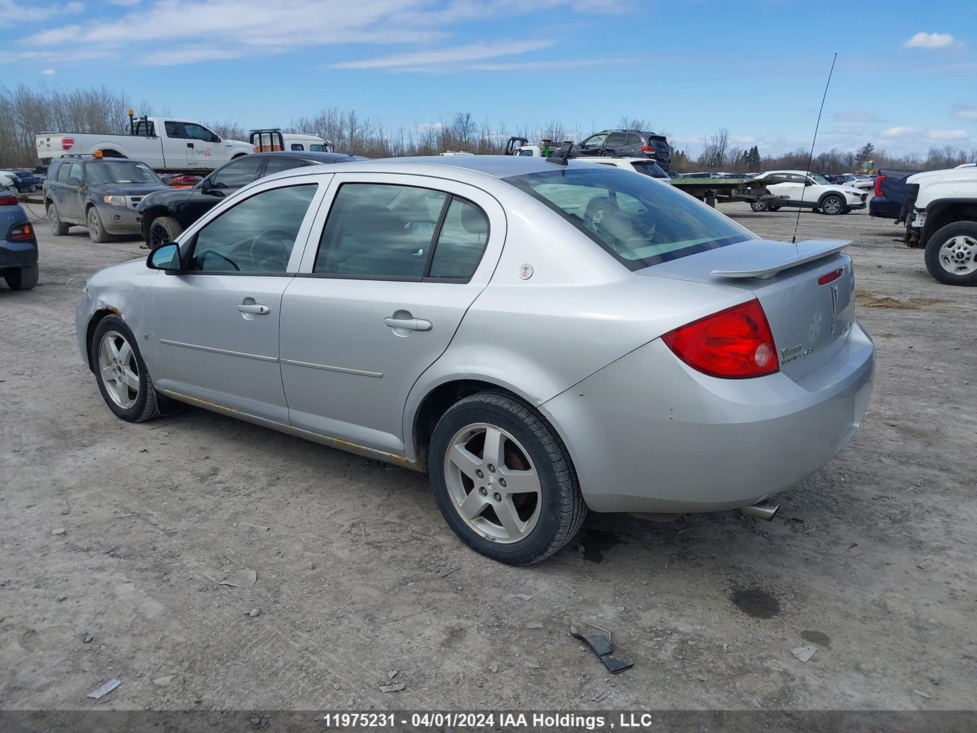 Photo 2 VIN: 1G2AS58H997247323 - PONTIAC G5 