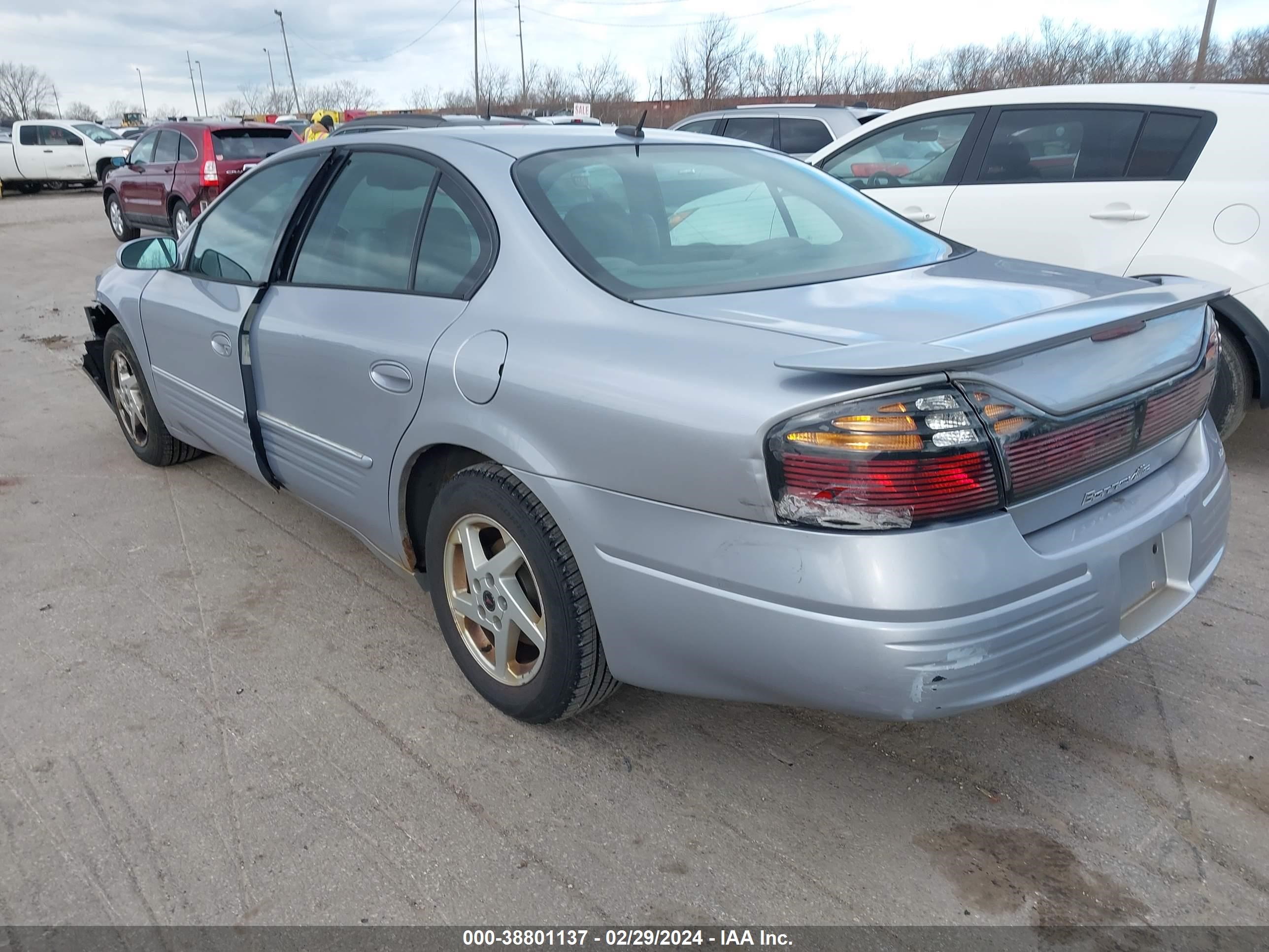 Photo 2 VIN: 1G2HX52K05U108052 - PONTIAC BONNEVILLE 