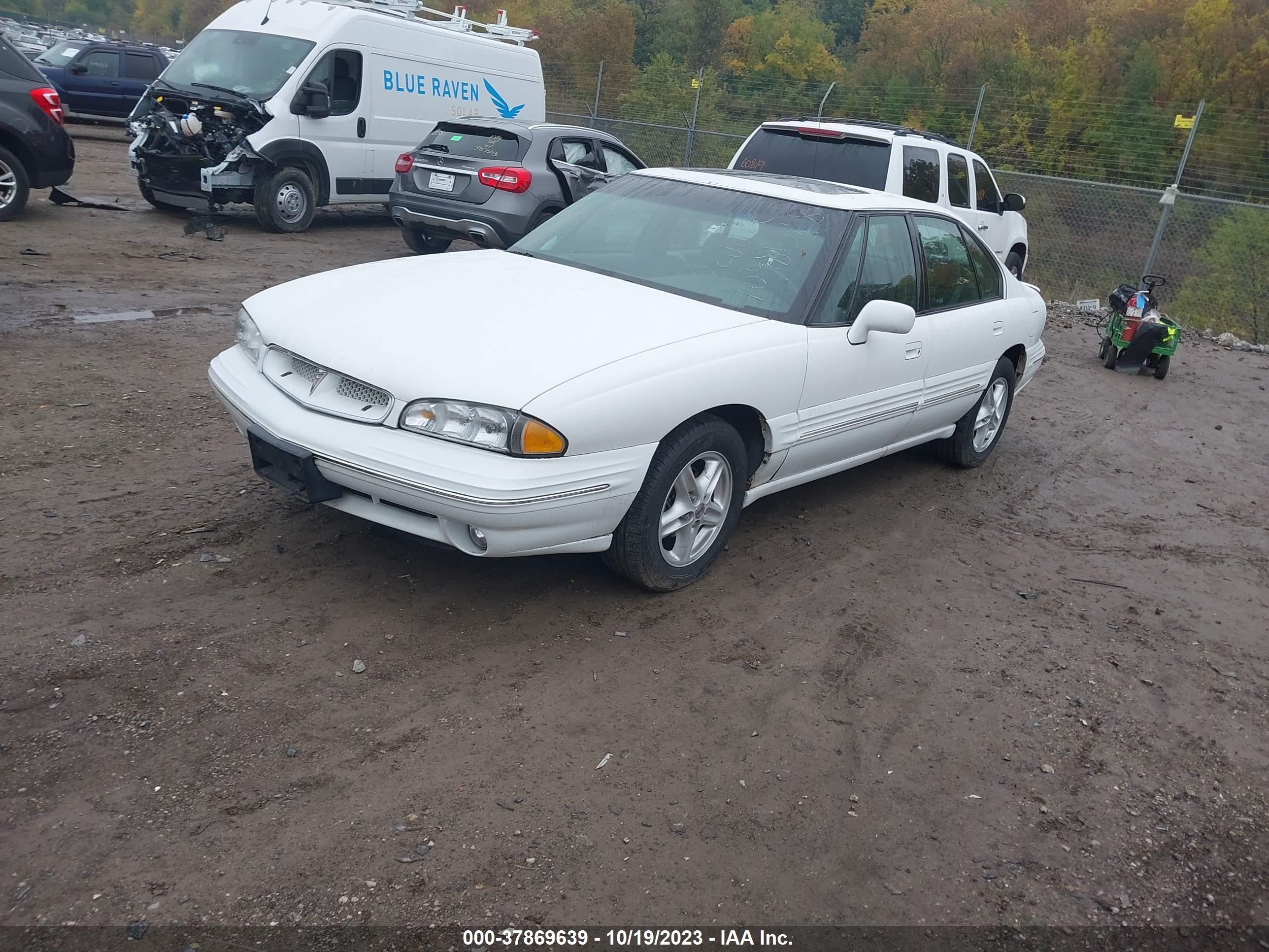 Photo 1 VIN: 1G2HX52K1W4220229 - PONTIAC BONNEVILLE 