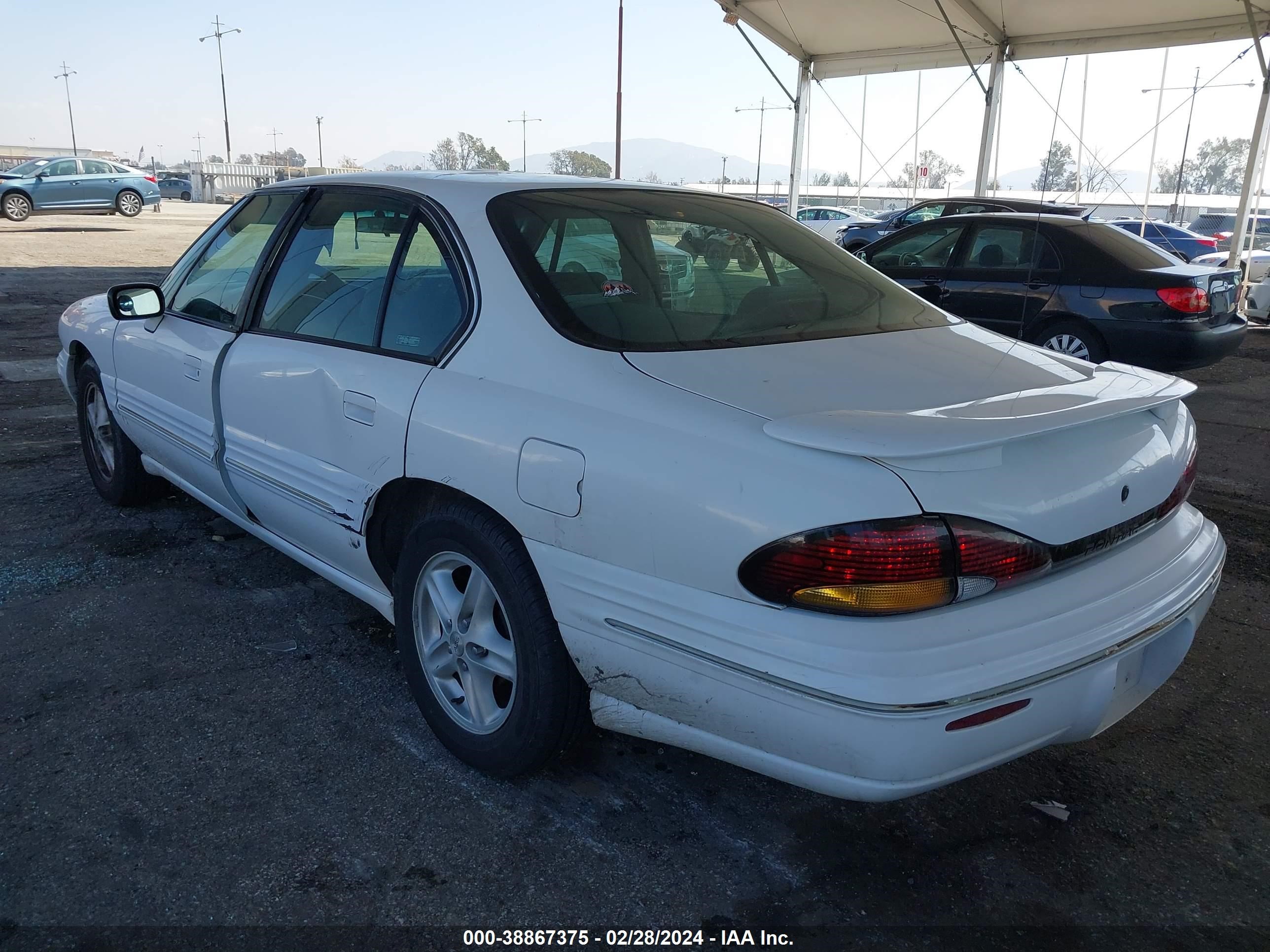 Photo 5 VIN: 1G2HX52K2XH211503 - PONTIAC BONNEVILLE 