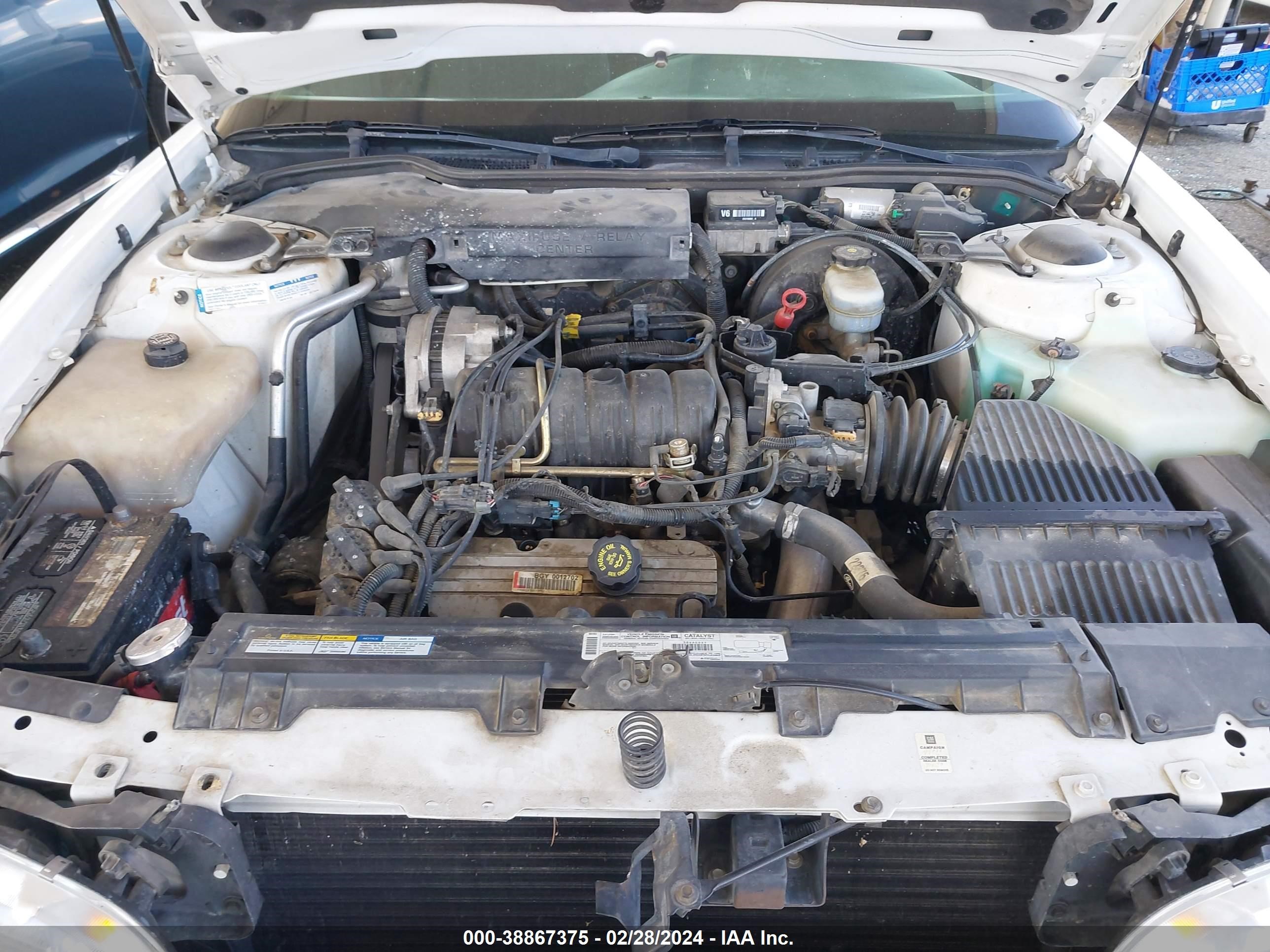 Photo 9 VIN: 1G2HX52K2XH211503 - PONTIAC BONNEVILLE 