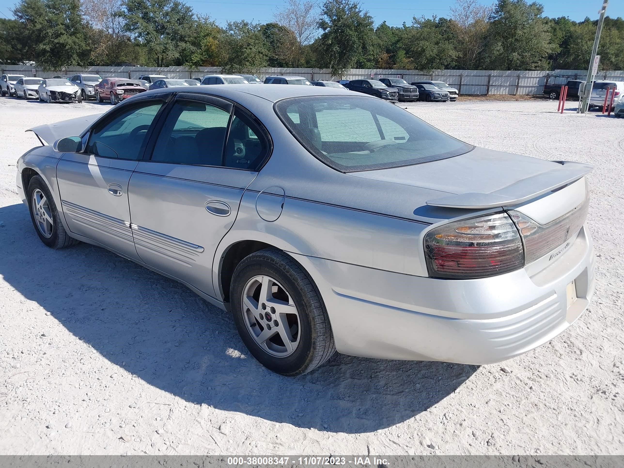 Photo 2 VIN: 1G2HX52K334118152 - PONTIAC BONNEVILLE 