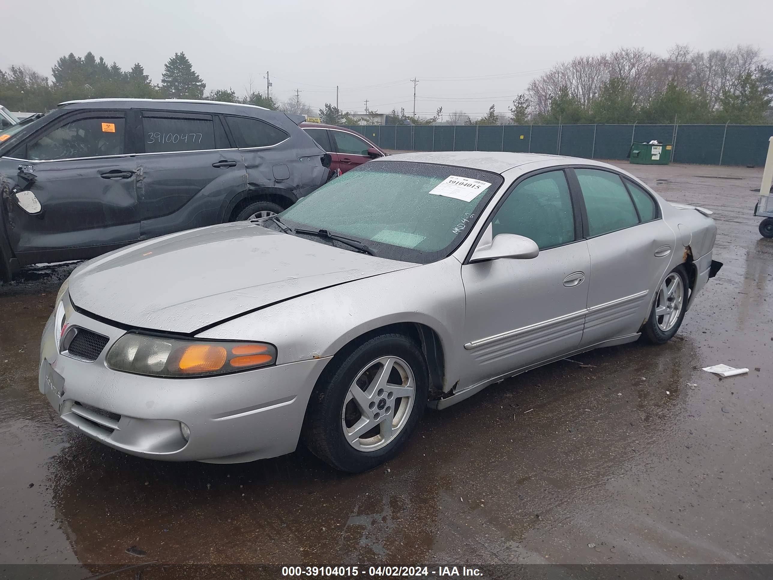 Photo 1 VIN: 1G2HX52K34U176487 - PONTIAC BONNEVILLE 