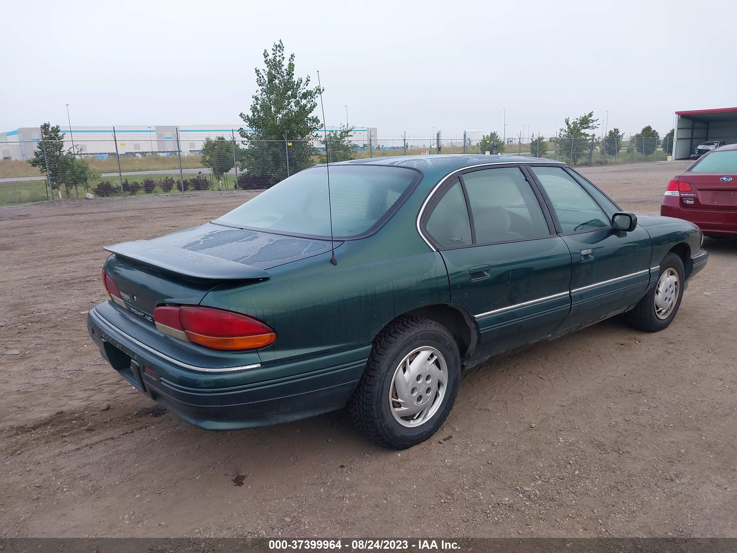 Photo 3 VIN: 1G2HX52K3S4291782 - PONTIAC BONNEVILLE 