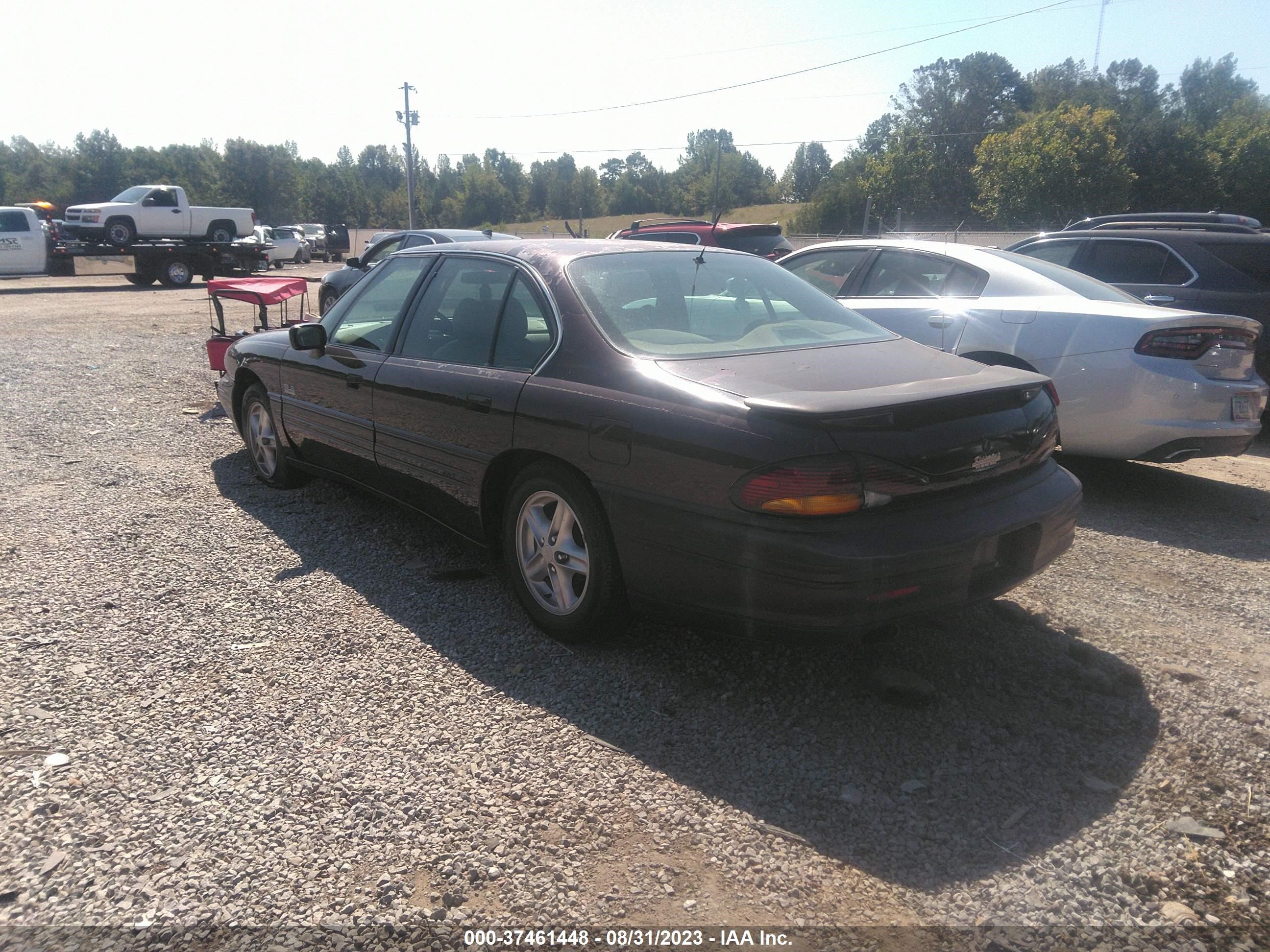 Photo 2 VIN: 1G2HX52K4XH220655 - PONTIAC BONNEVILLE 