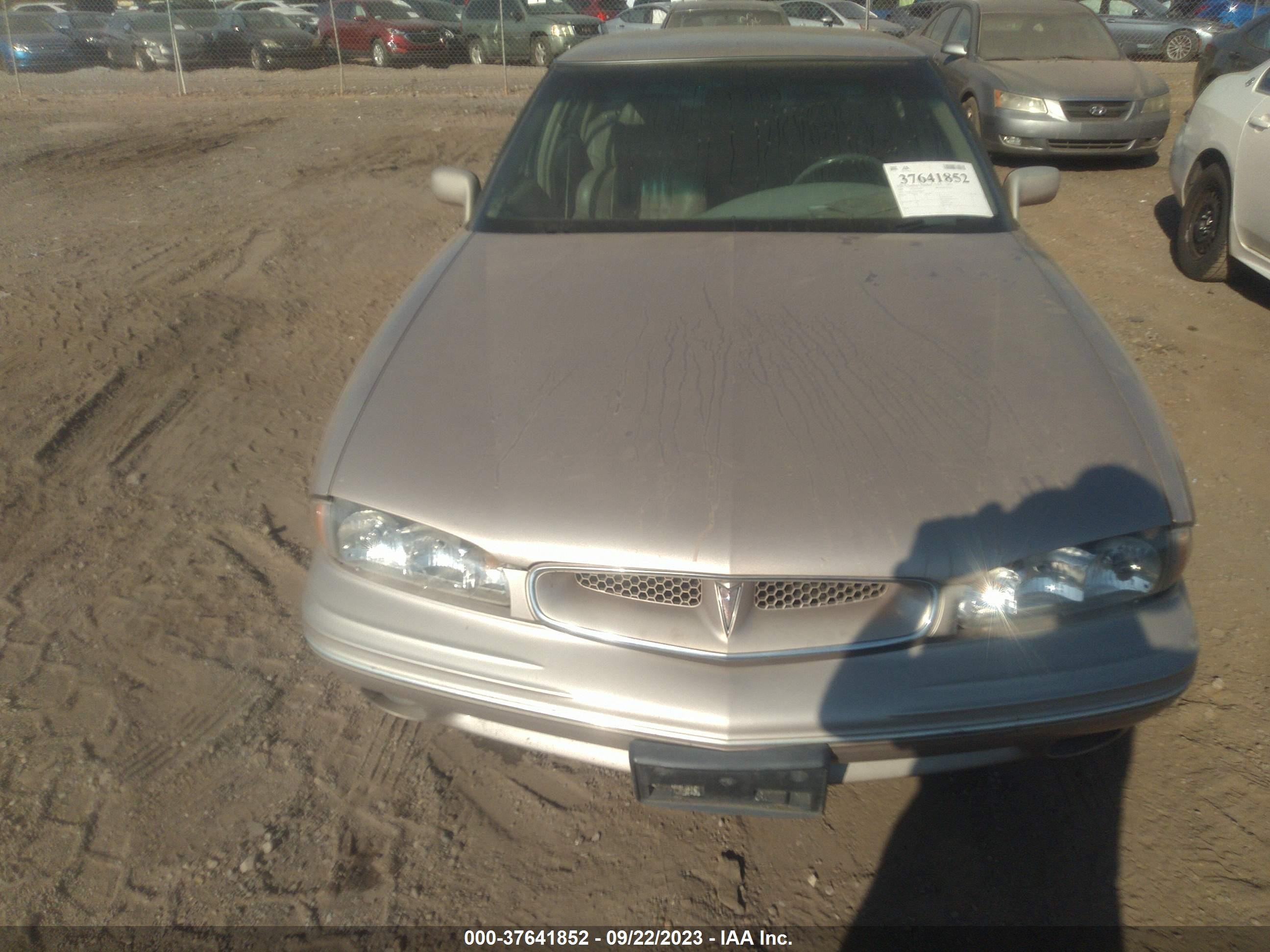 Photo 5 VIN: 1G2HX52K4XH248407 - PONTIAC BONNEVILLE 