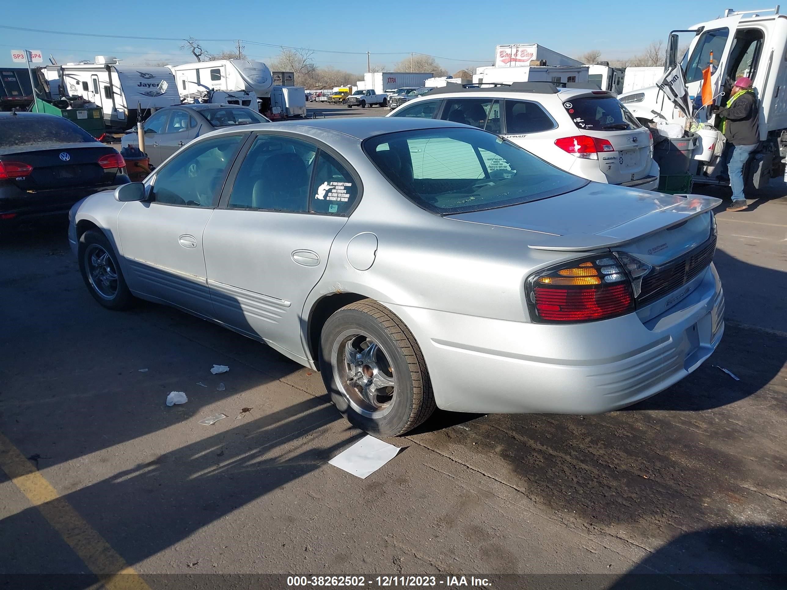 Photo 2 VIN: 1G2HX52K534164968 - PONTIAC BONNEVILLE 