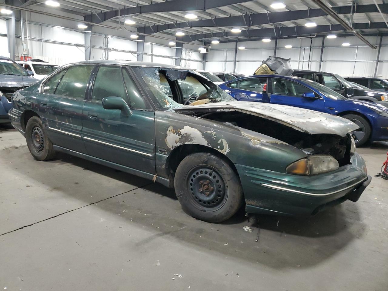 Photo 3 VIN: 1G2HX52K6T4208119 - PONTIAC BONNEVILLE 