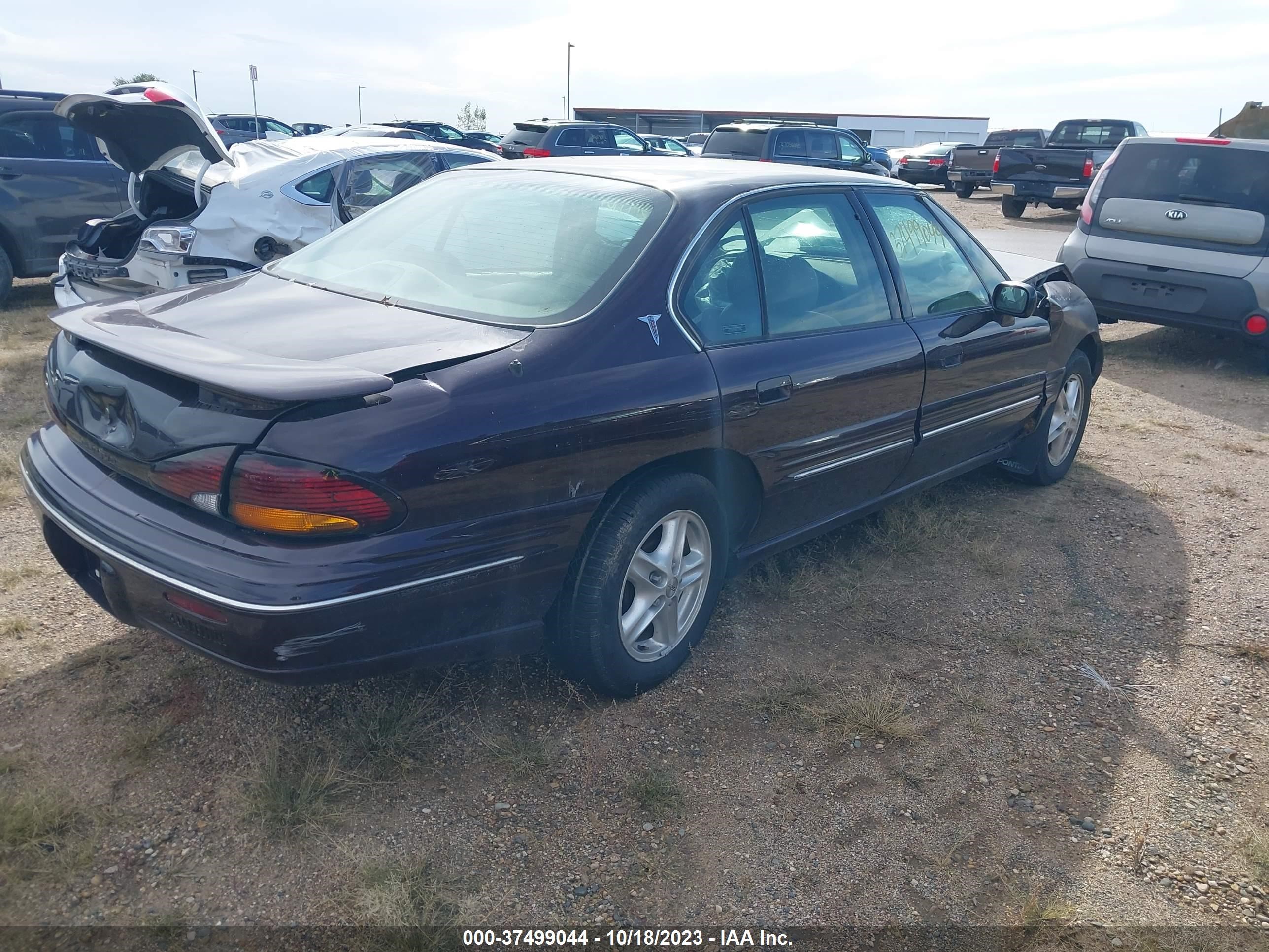 Photo 3 VIN: 1G2HX52K6VH270227 - PONTIAC BONNEVILLE 