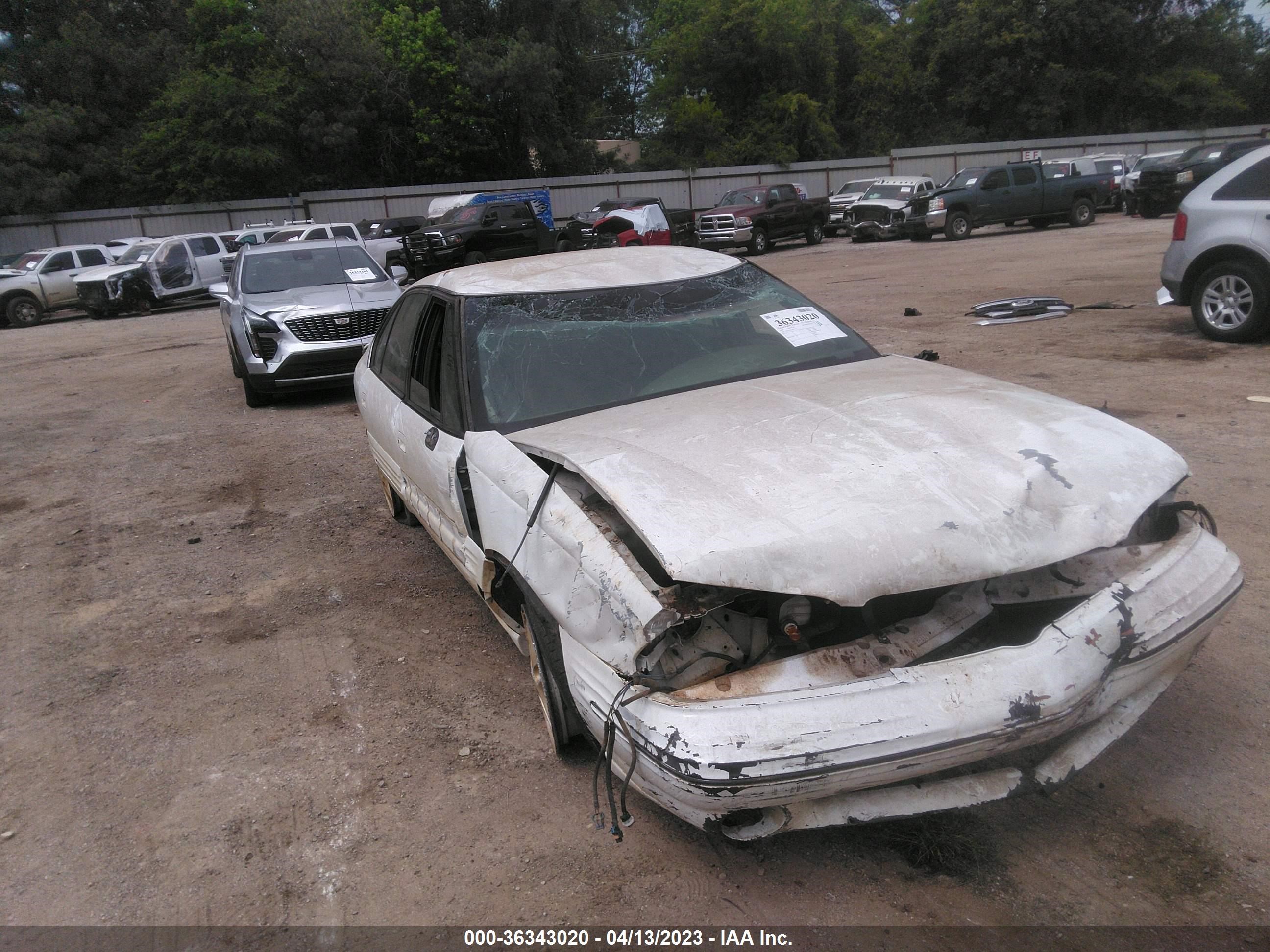 Photo 5 VIN: 1G2HX52K6XH246545 - PONTIAC BONNEVILLE 