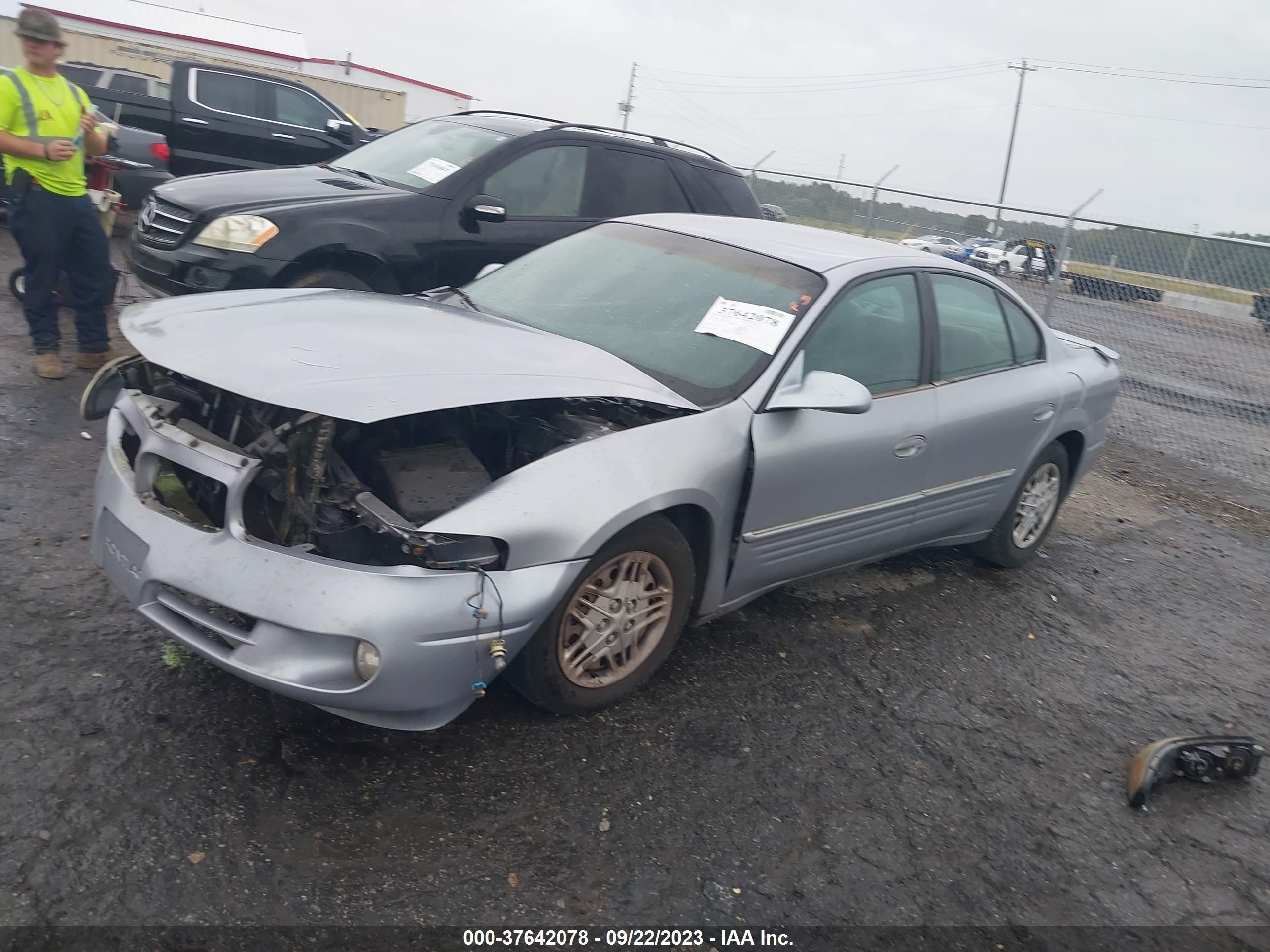 Photo 1 VIN: 1G2HX52K75U154462 - PONTIAC BONNEVILLE 