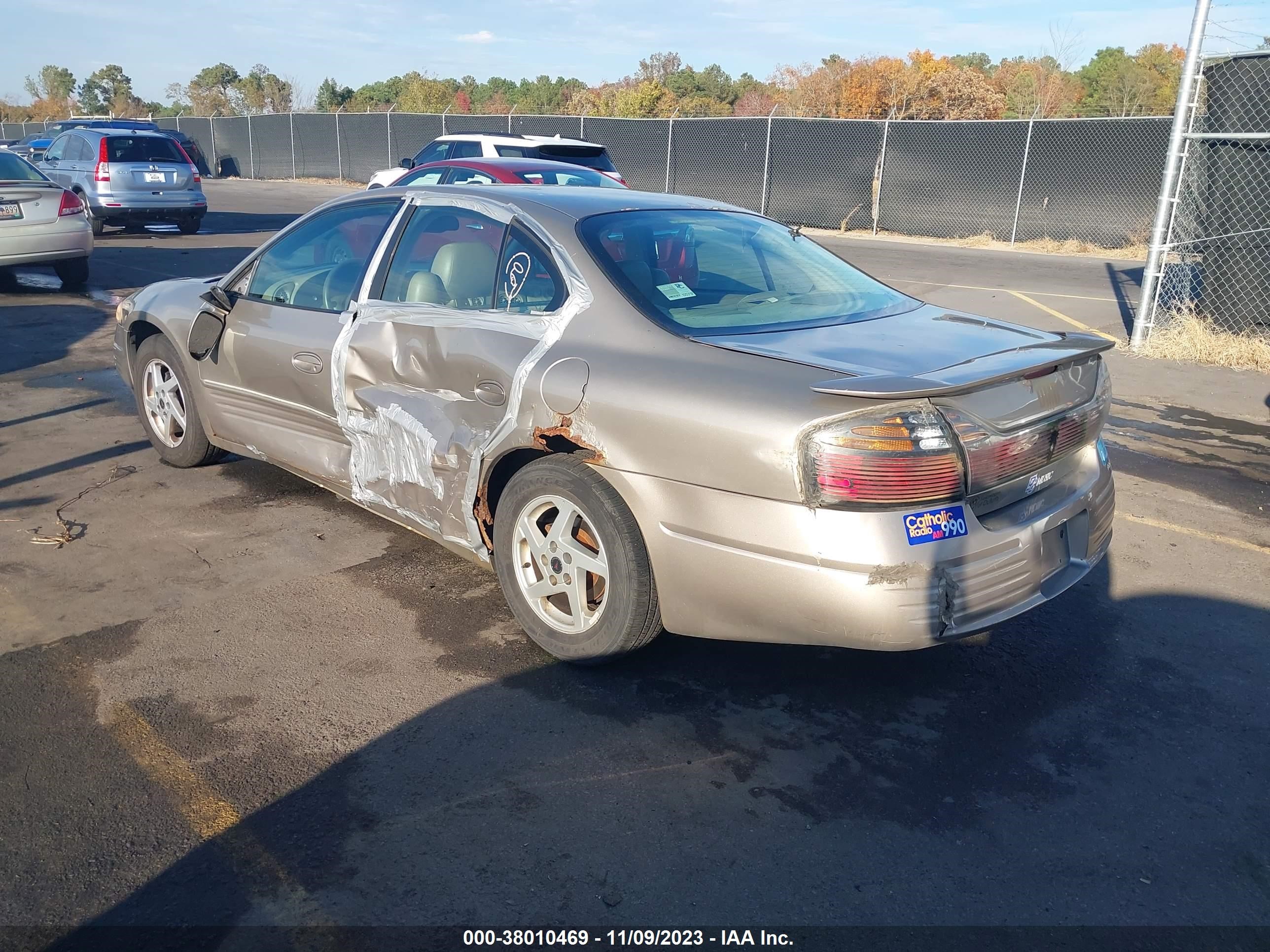 Photo 2 VIN: 1G2HX52K94U257994 - PONTIAC BONNEVILLE 