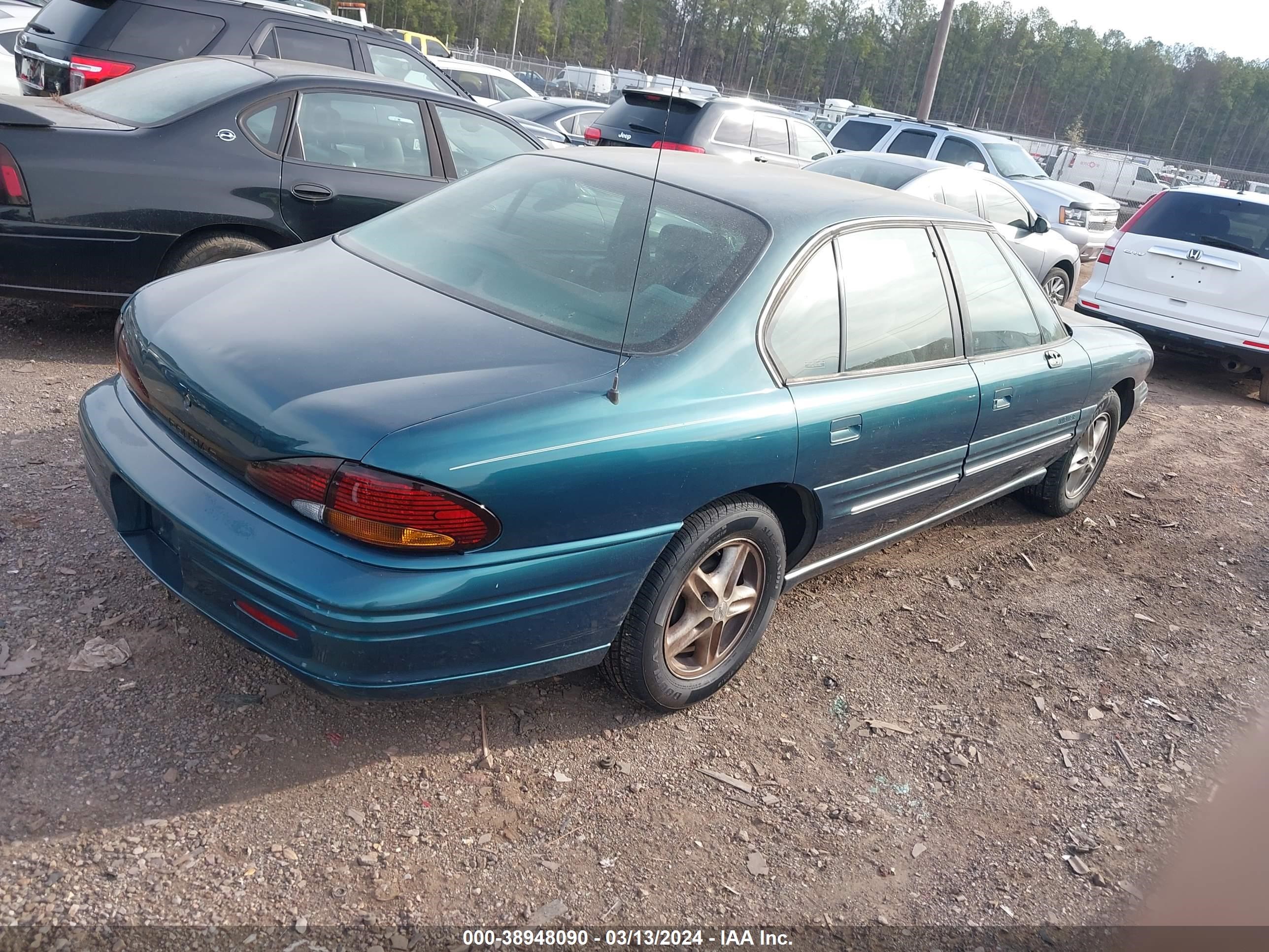 Photo 3 VIN: 1G2HX52K9VH228909 - PONTIAC BONNEVILLE 